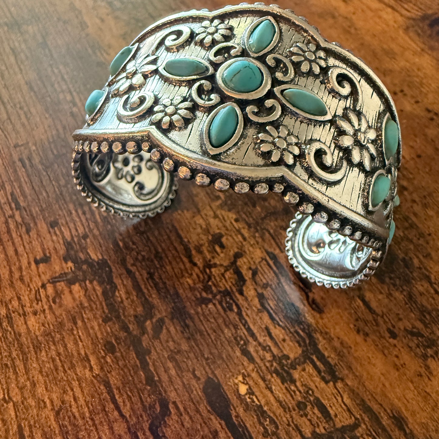 Western Cowgirl Turquoise Gemstone Floral Wide Cuff Bracelet in Mixed Metals Silver Elegant