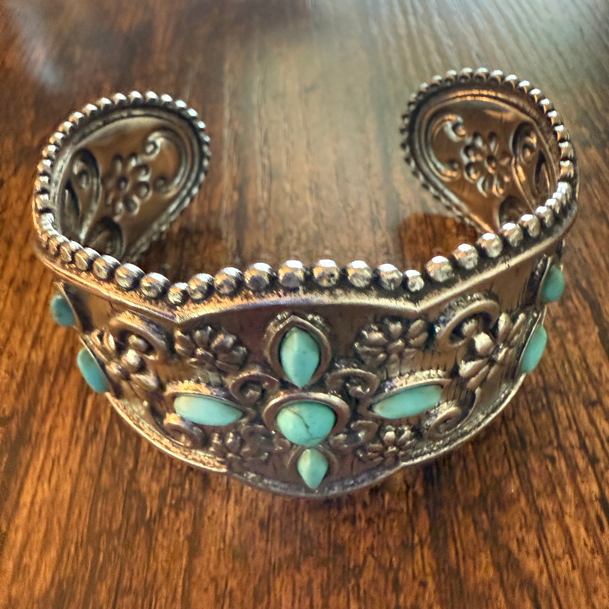 Western Cowgirl Turquoise Gemstone Floral Wide Cuff Bracelet in Mixed Metals Silver Elegant