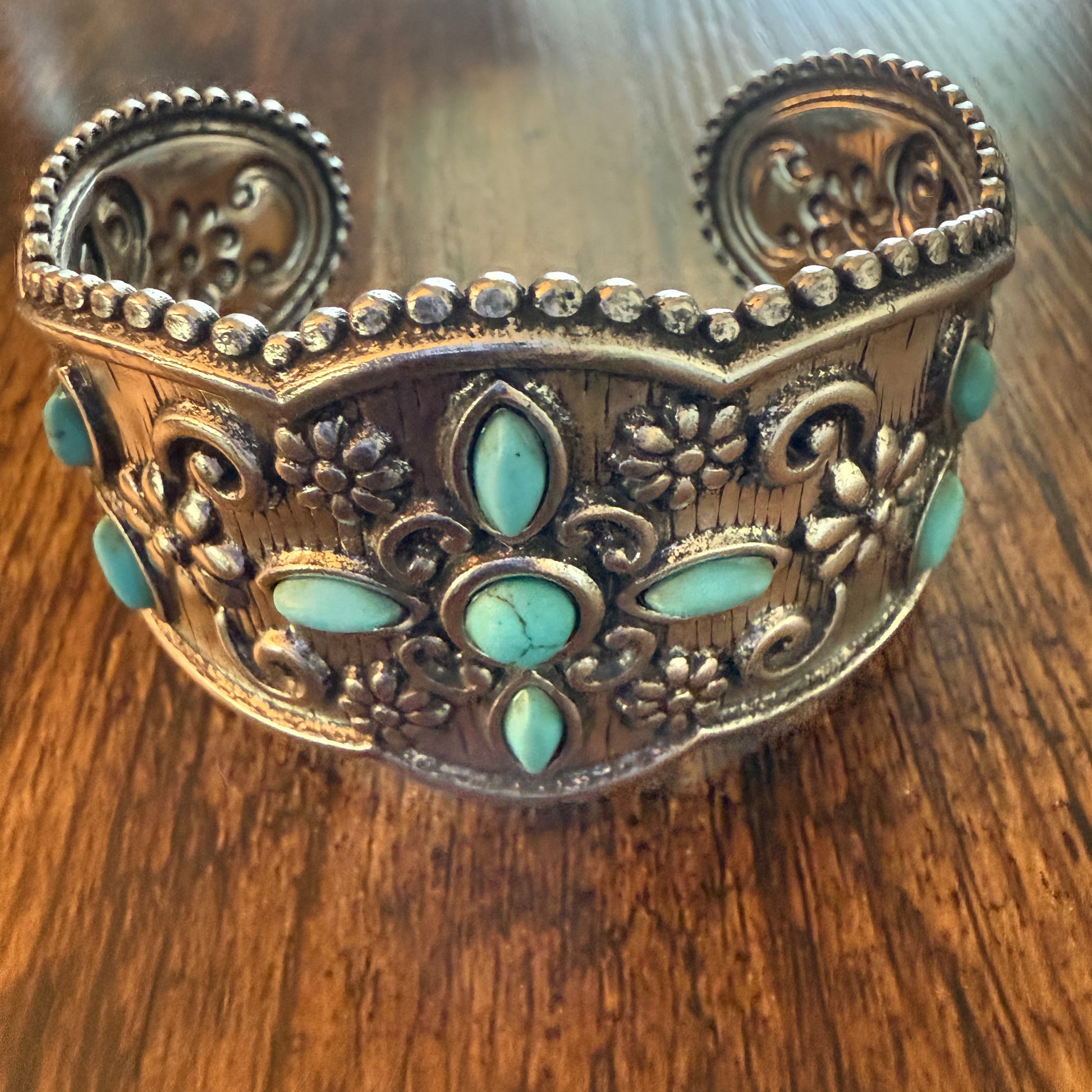 Western Cowgirl Turquoise Gemstone Floral Wide Cuff Bracelet in Mixed Metals Silver Elegant