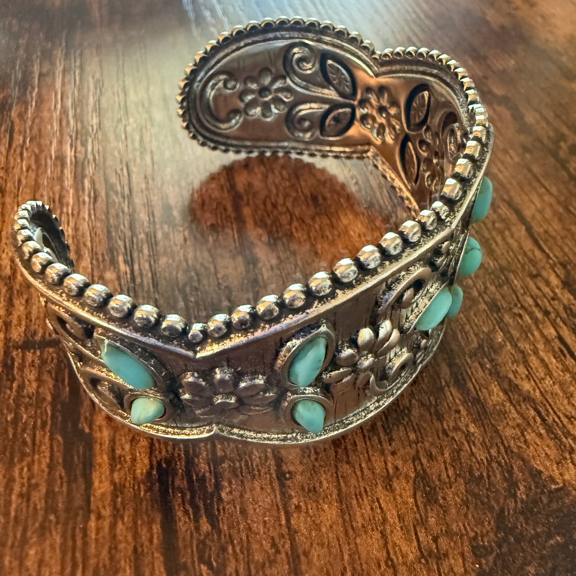 Western Cowgirl Turquoise Gemstone Floral Wide Cuff Bracelet in Mixed Metals Silver Elegant
