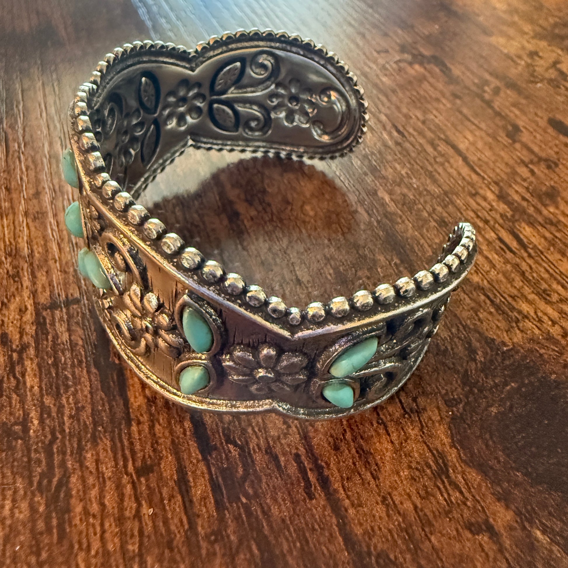 Western Cowgirl Turquoise Gemstone Floral Wide Cuff Bracelet in Mixed Metals Silver Elegant