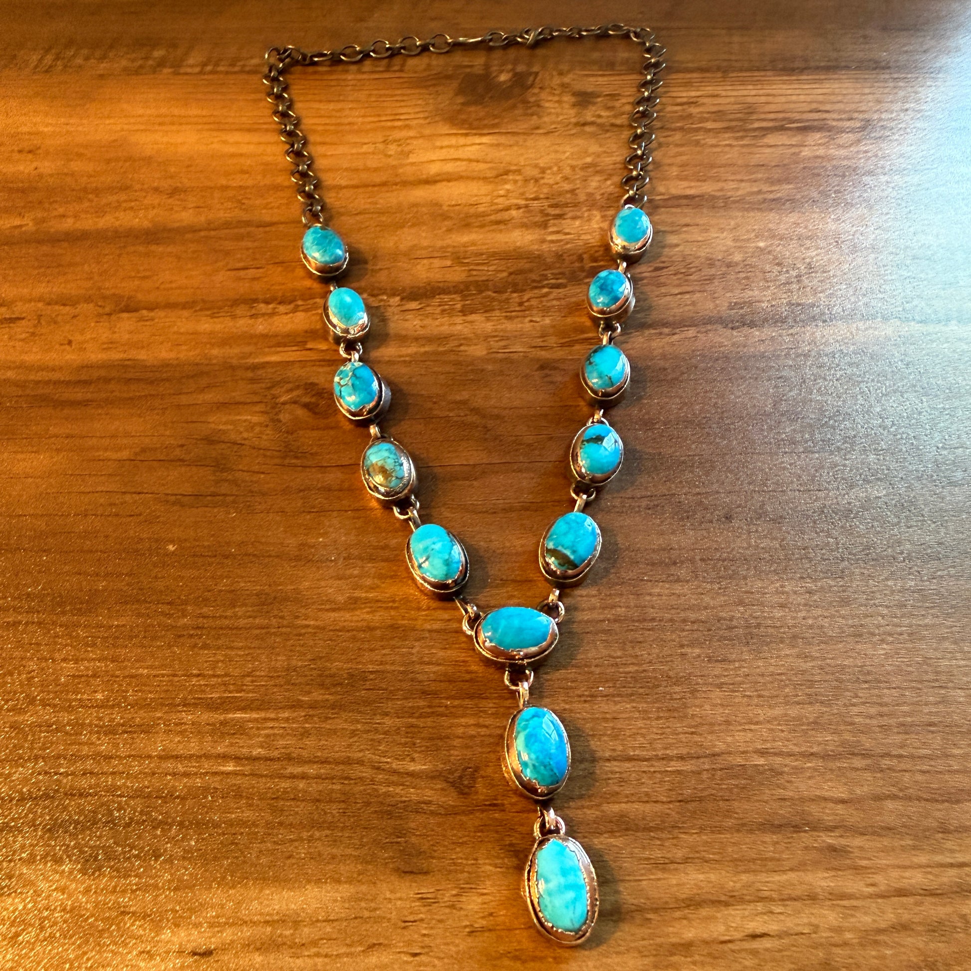 Handcrafted Turquoise Dahlia Stone Necklace Copper Chain 18 Inch Silver Elegant