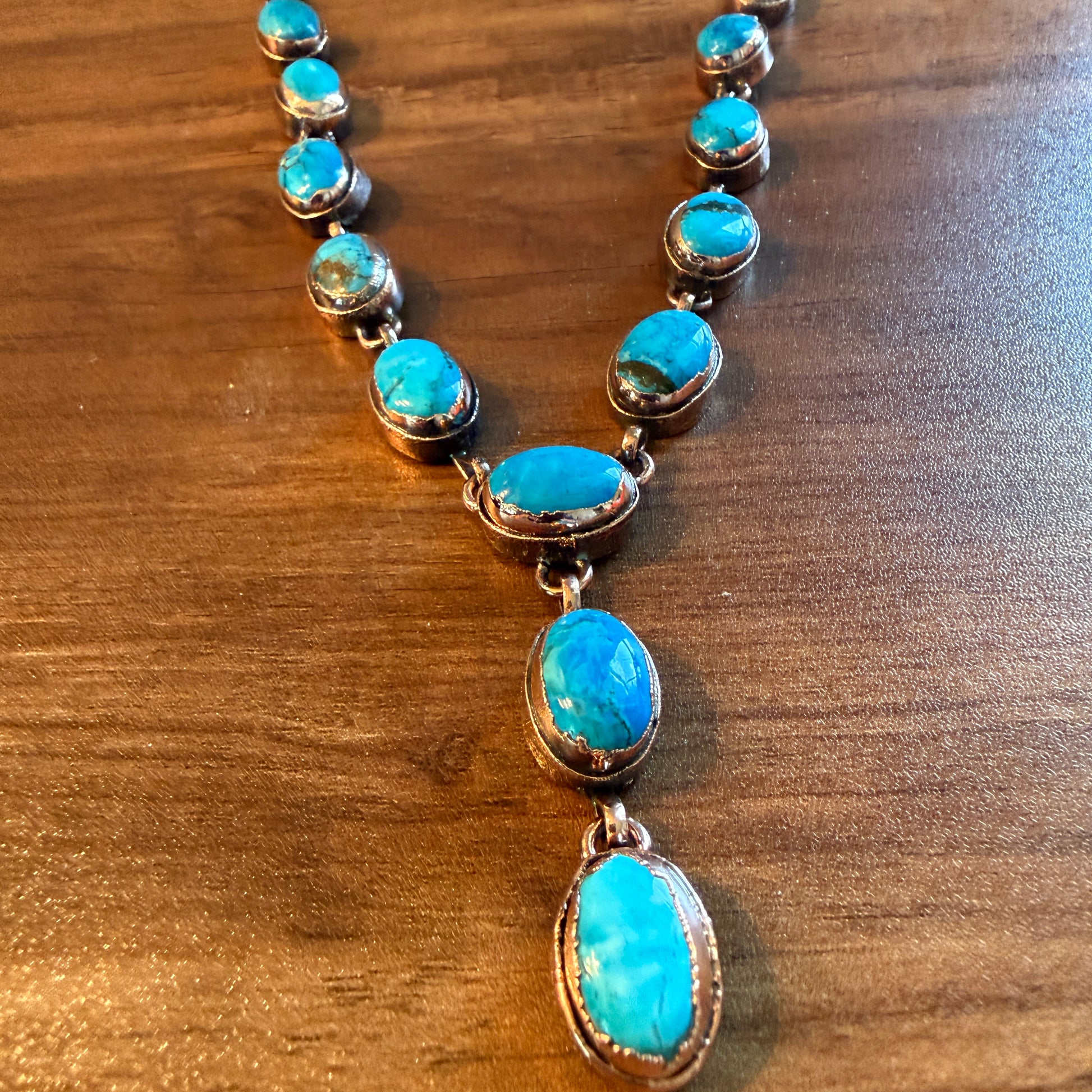 Handcrafted Turquoise Dahlia Stone Necklace Copper Chain 18 Inch Silver Elegant