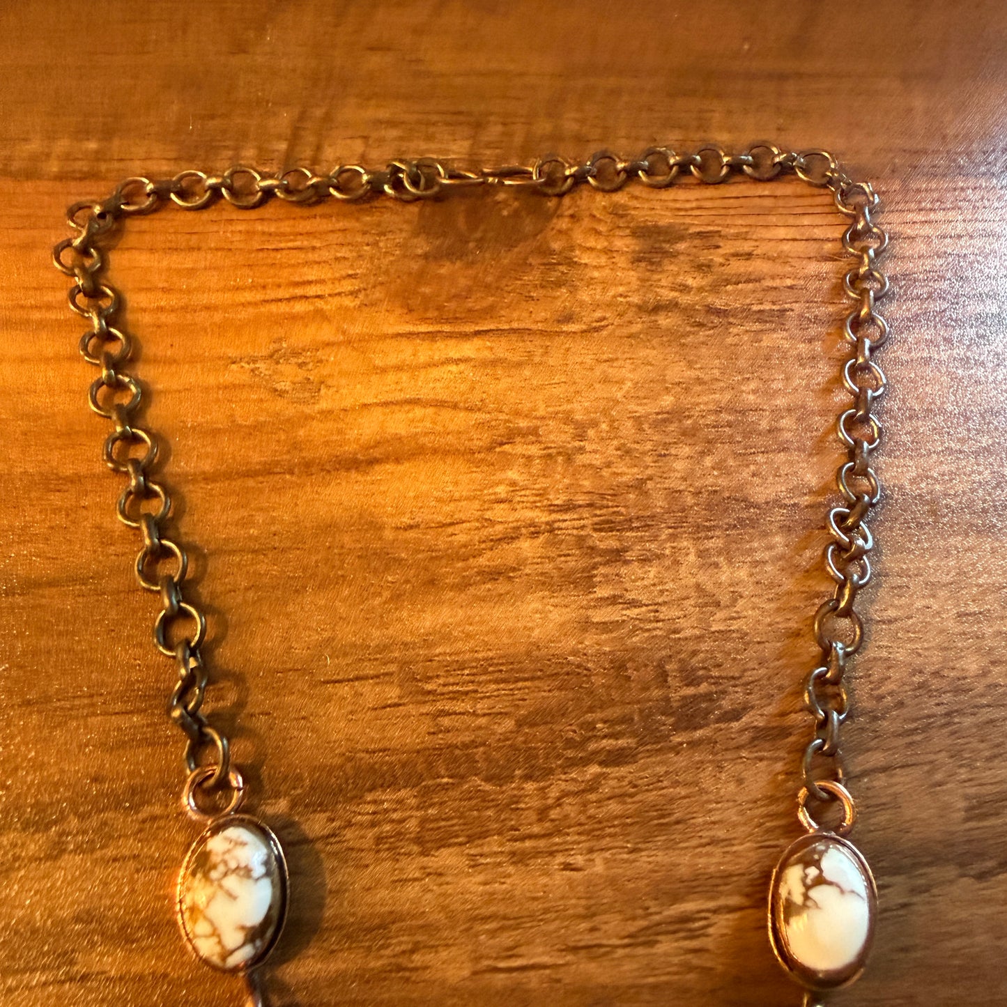 Handcrafted Wild Horse Dahlia Gemstone Pendant Necklace Copper Chain 18 Inch Silver Elegant