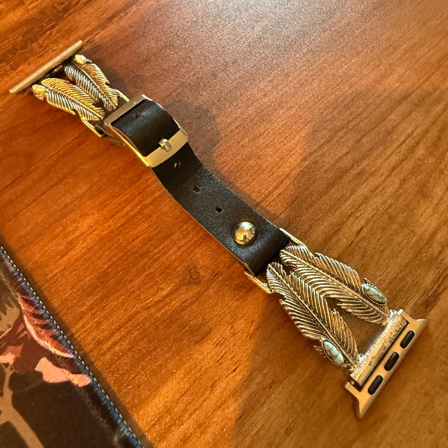 Handcrafted Navajo Style Apple Watch Band Turquoise Feather Leather Silver Elegant