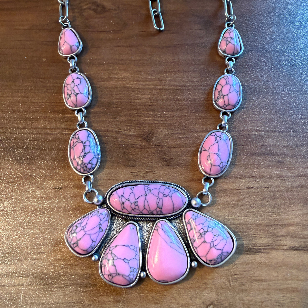 Handcrafted Boho Faux Light Pink Stone Animal Claw Necklace On Silver Chain 29 Inches Silver Elegant
