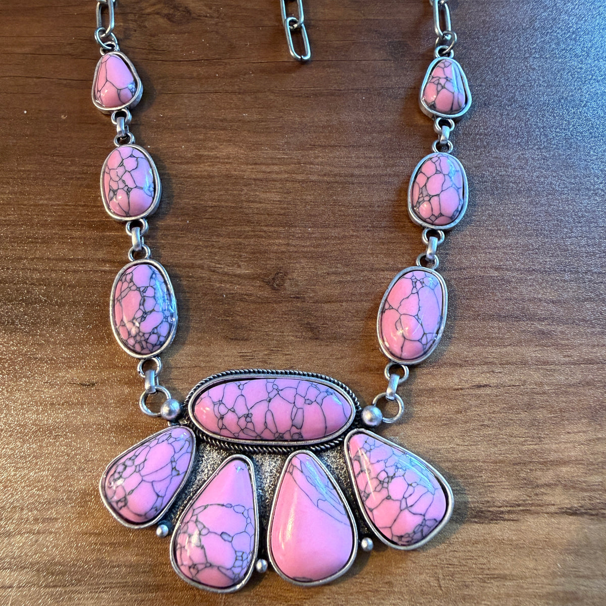 Handcrafted Boho Faux Light Pink Stone Animal Claw Necklace On Silver Chain 29 Inches Silver Elegant