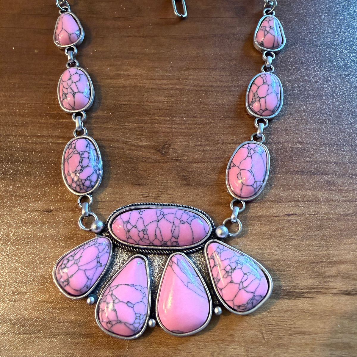 Handcrafted Boho Faux Light Pink Stone Animal Claw Necklace On Silver Chain 29 Inches Silver Elegant