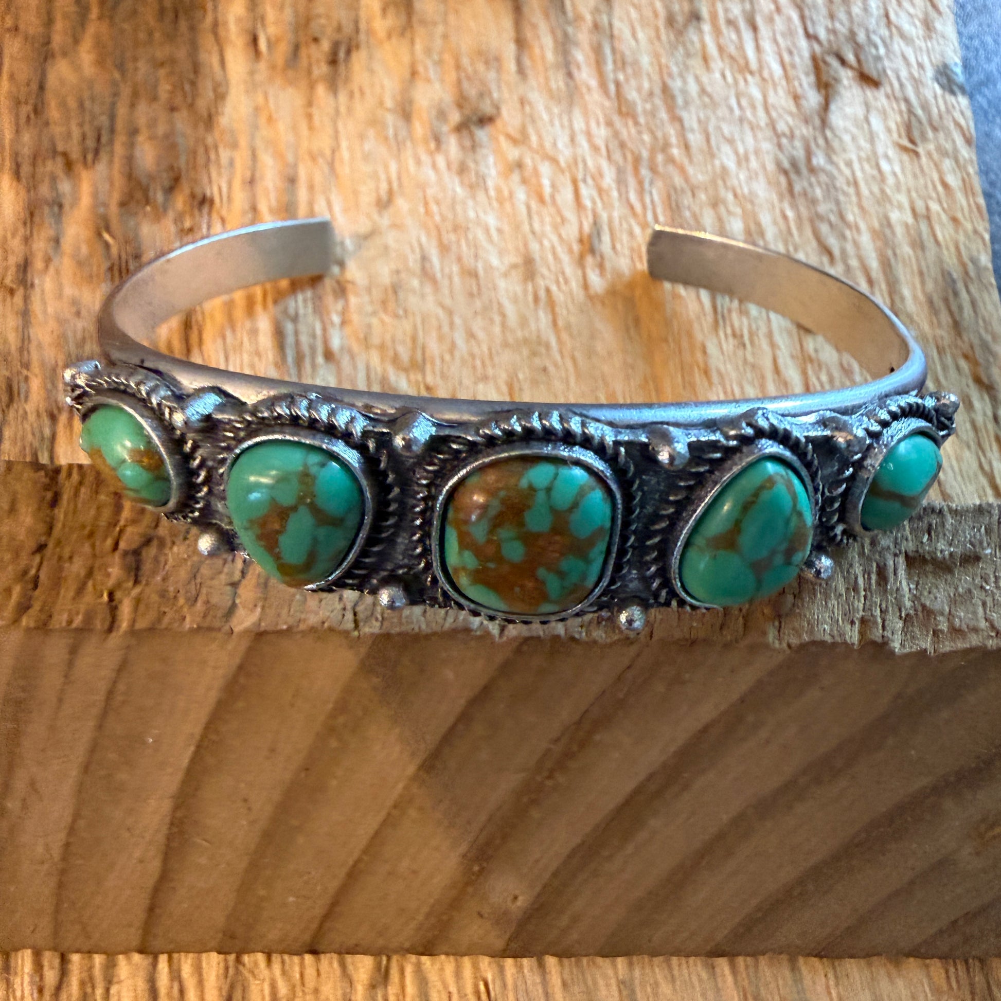 Navajo Style Green Turquoise Stone Silver Metal Bangle Bracelet Silver Elegant