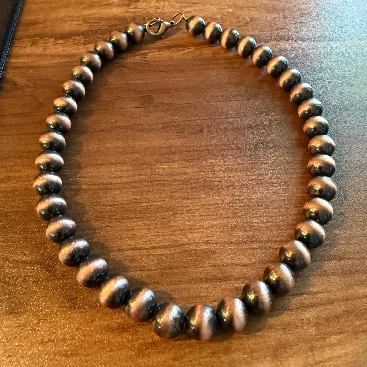 Navajo Style Faux COPPER Pearl Bead Choker Necklace 15 Inch Length, 10mm Beads Silver Elegant