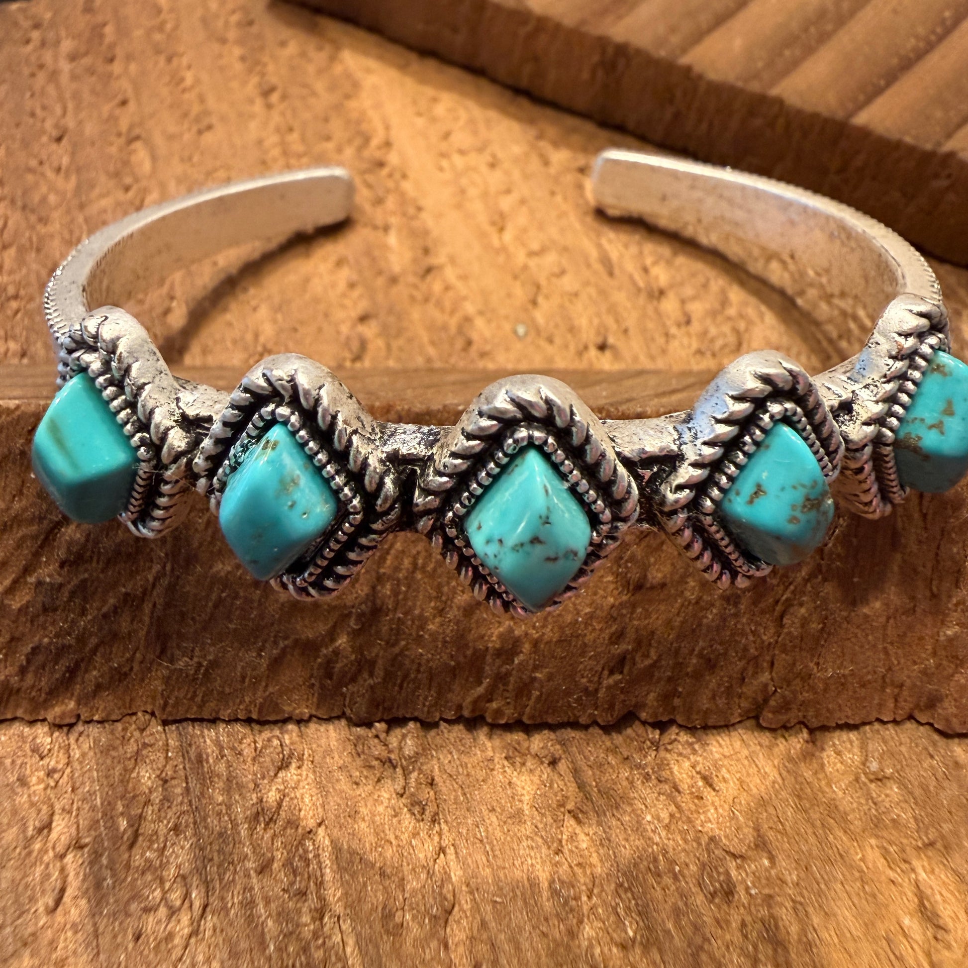 Navajo Style Turquoise Natural Stone Cuff Bracelet Mixed Metals Bangle Wild West Boho
