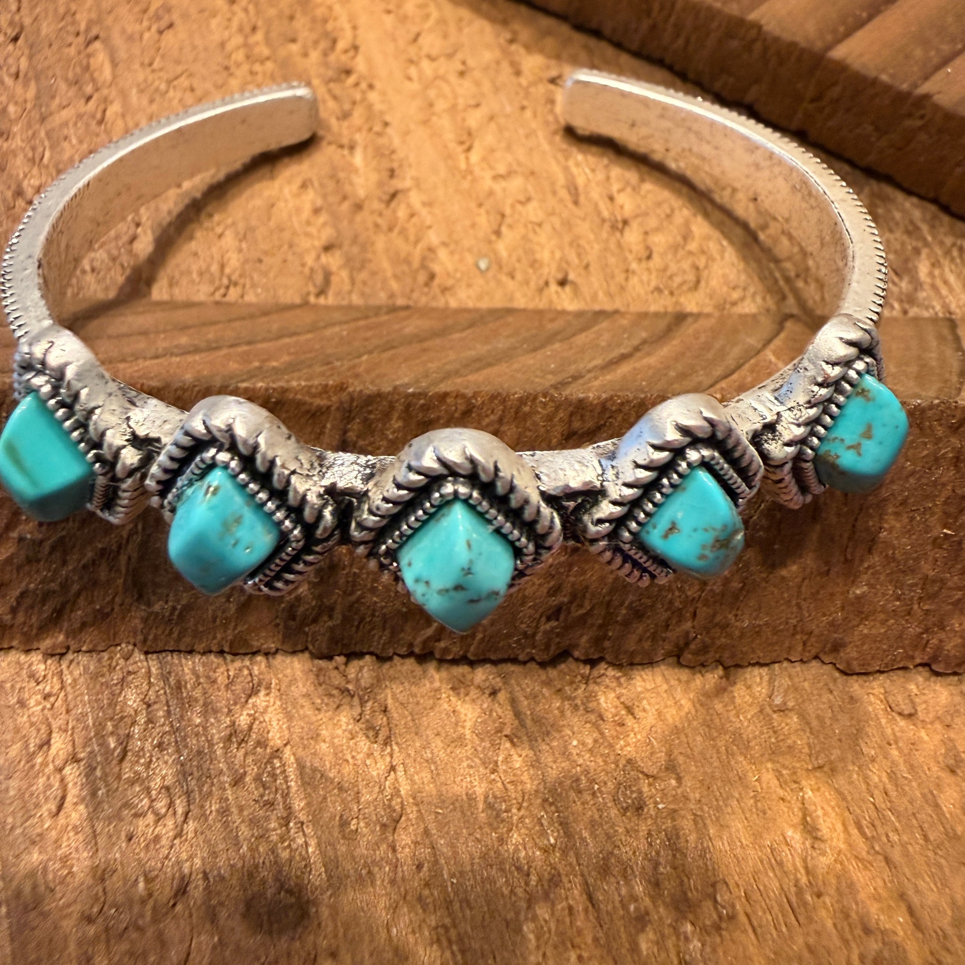 Navajo Style Turquoise Natural Stone Cuff Bracelet Mixed Metals Bangle Wild West Boho