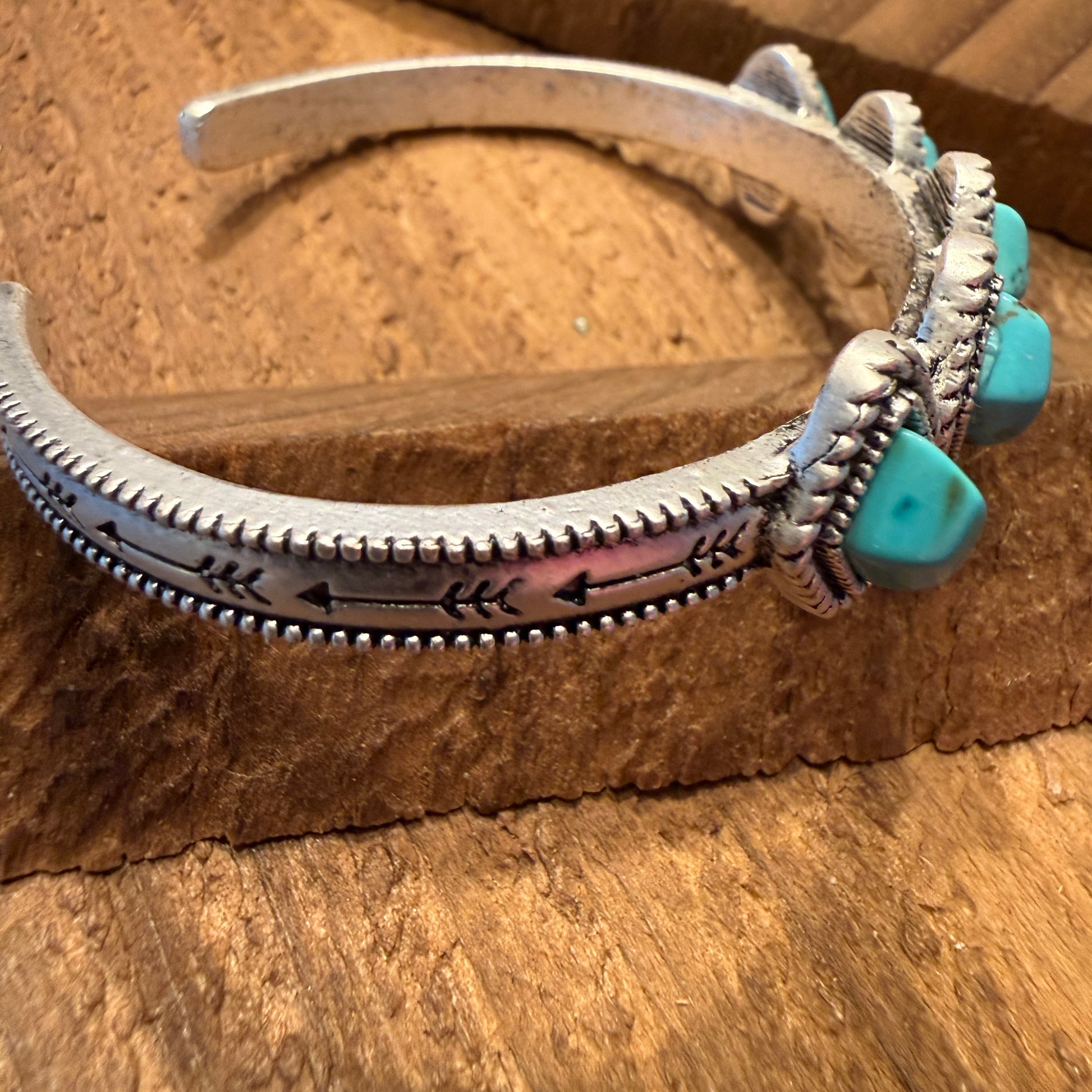 Navajo Style Turquoise Natural Stone Cuff Bracelet Mixed Metals Bangle Wild West Boho