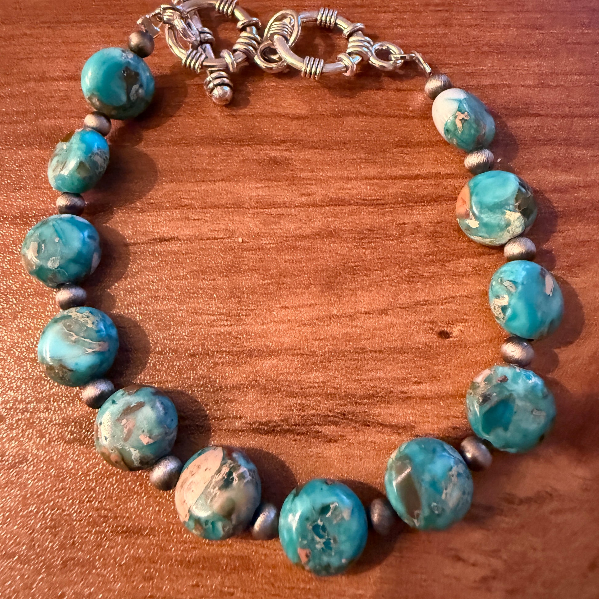 Navajo Style Round Turquoise Stone Adjustable Bead Bracelet Silver Plated Silver Elegant