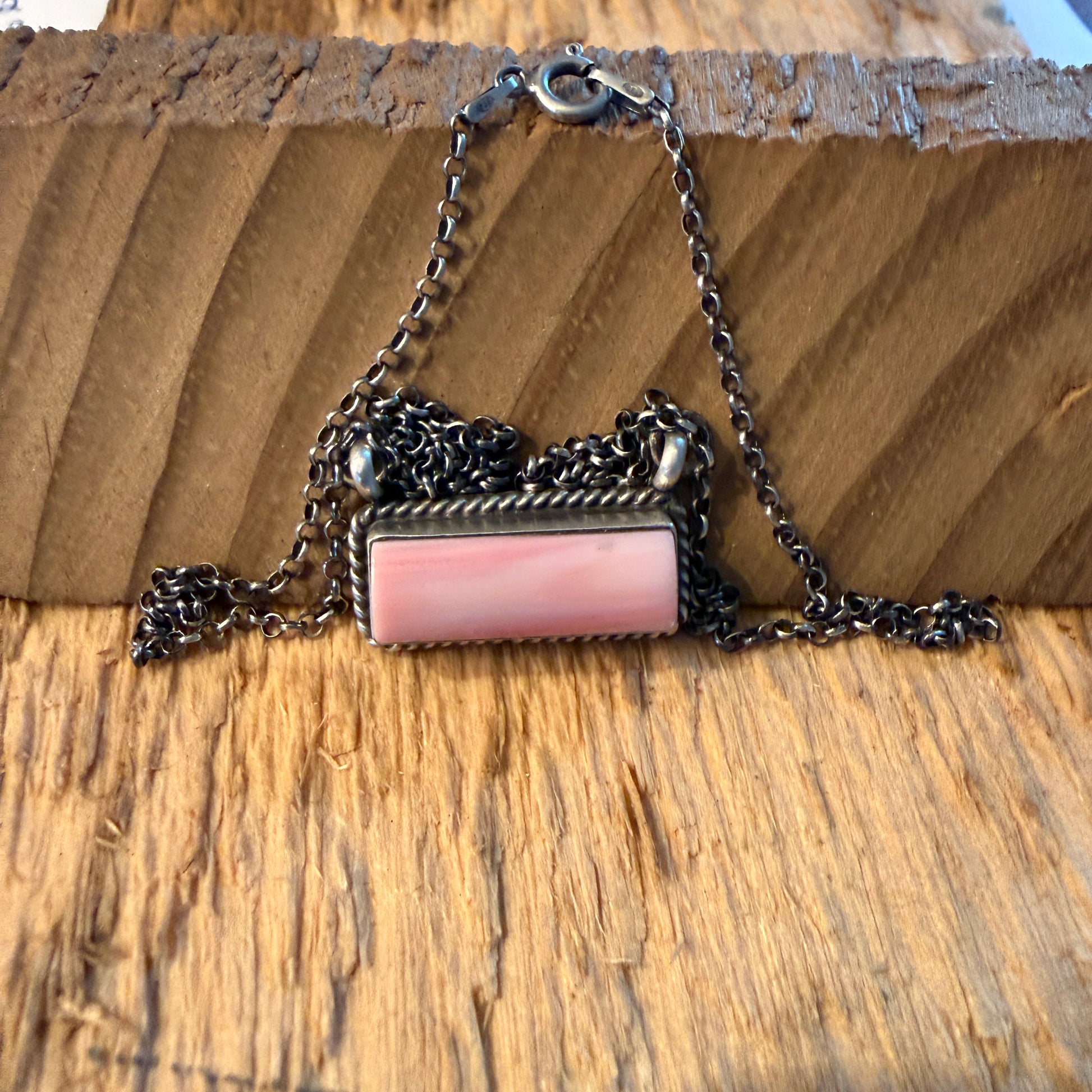Johnny Dixon Signed Pink Conch Bar Necklace Sterling Silver 16 Inch Chain Wild West Boho