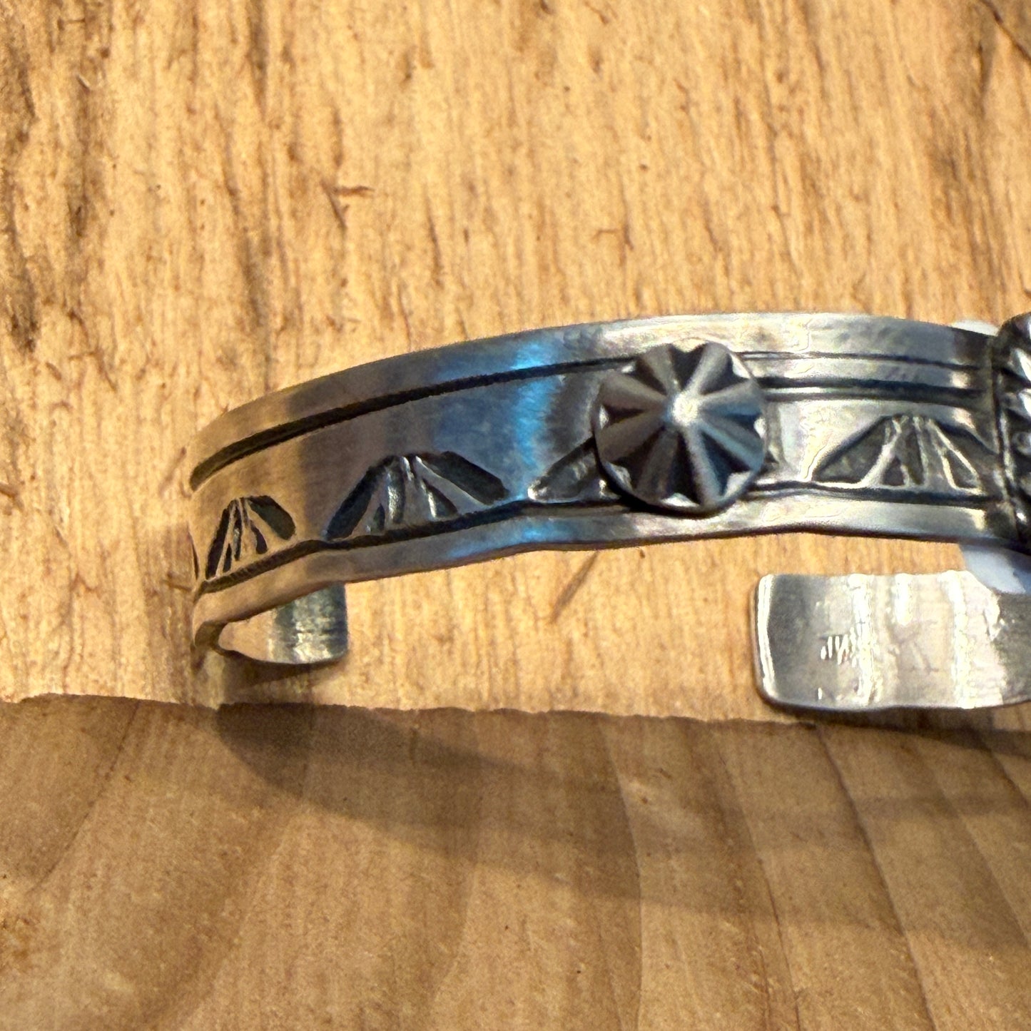 Rick Enriquez Signed Navajo Style Pink Conch Gemstone Cuff Bangle, Sterling Silver Wild West Boho