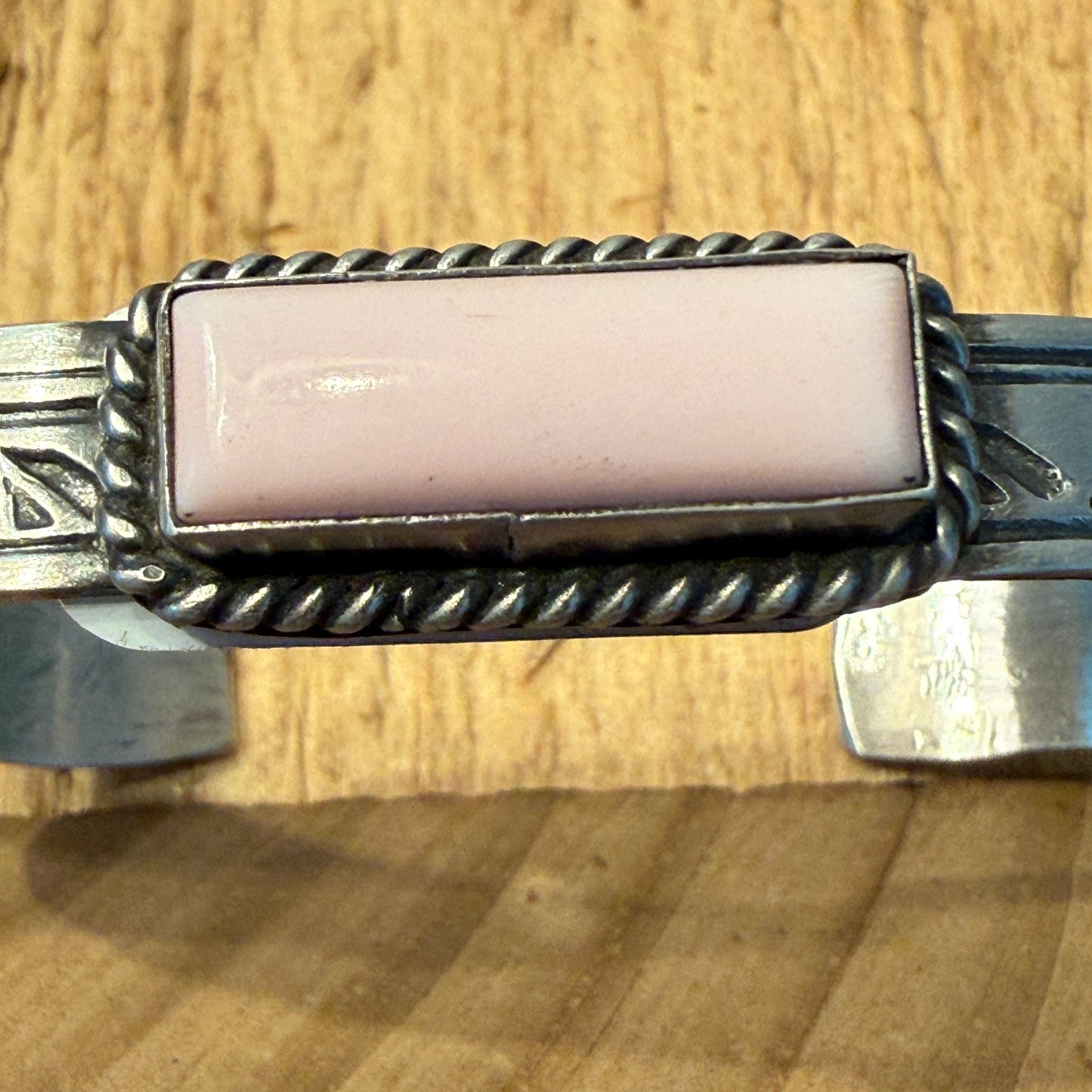 Rick Enriquez Signed Navajo Style Pink Conch Gemstone Cuff Bangle, Sterling Silver Wild West Boho