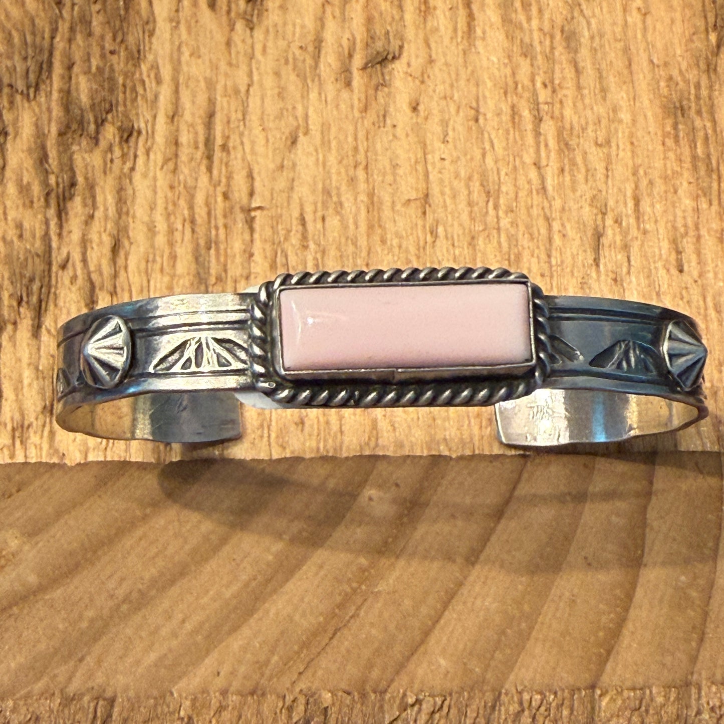 Rick Enriquez Signed Navajo Style Pink Conch Gemstone Cuff Bangle, Sterling Silver Wild West Boho