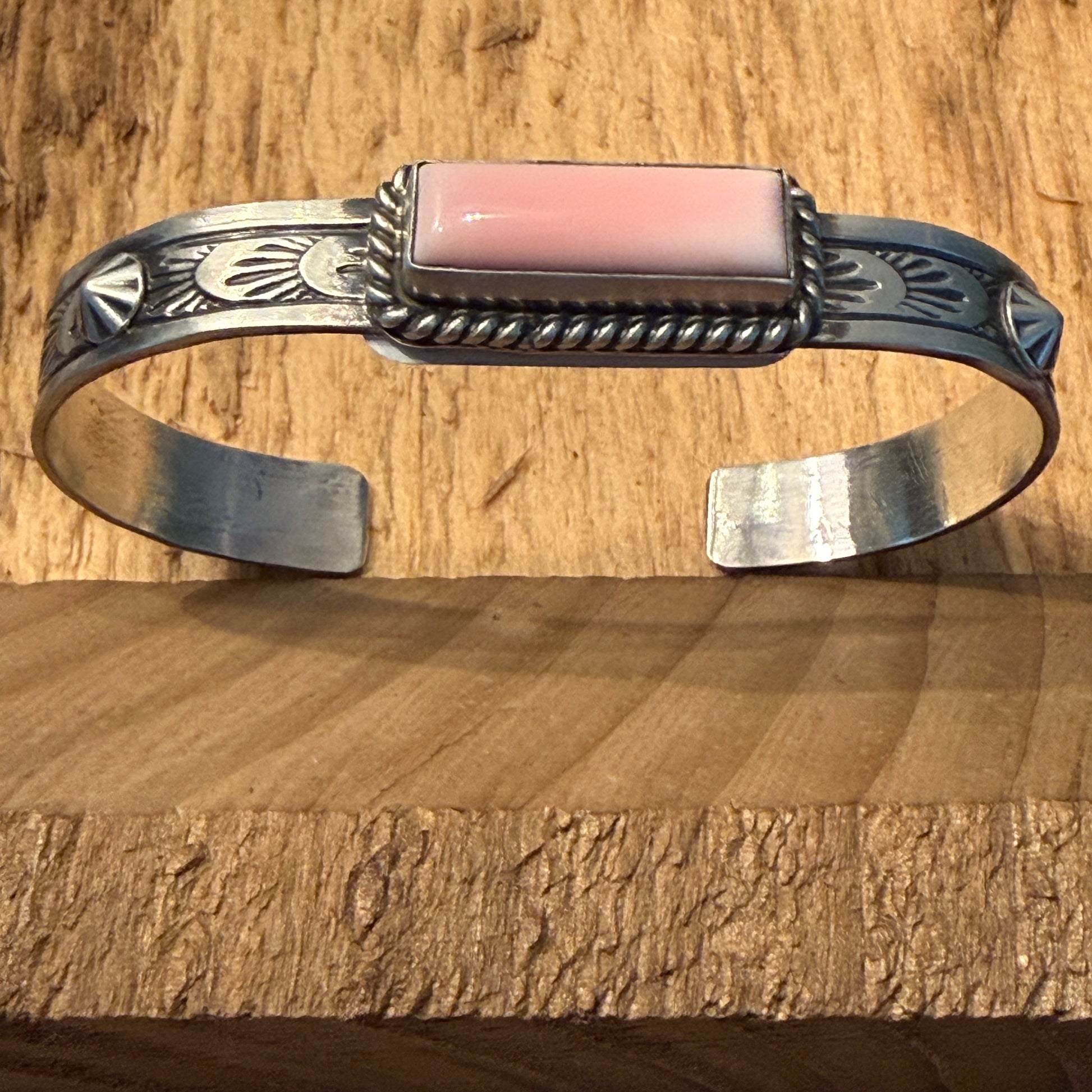 Rick Enriquez Signed Navajo Style Pink Conch Gemstone Sterling Silver Cuff Bangle Wild West Boho
