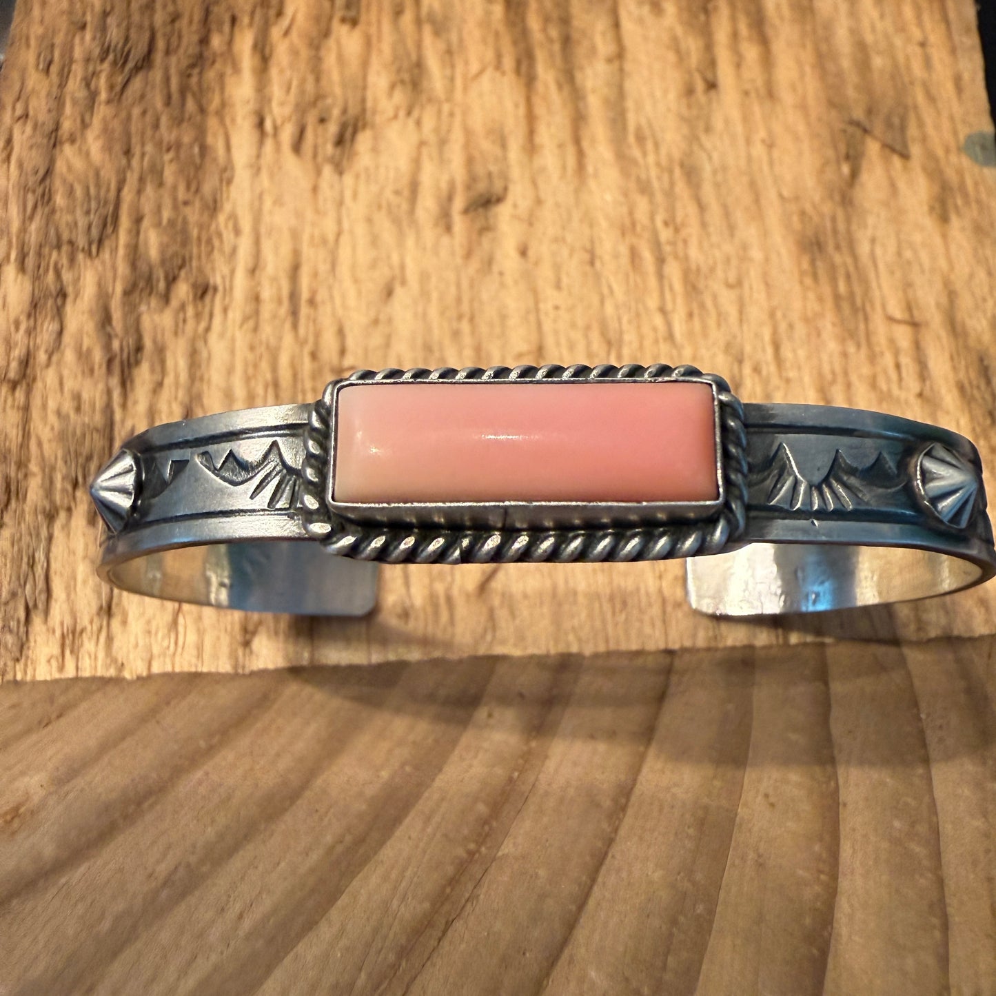 Rick Enriquez Signed Navajo Style Pink Conch Gemstone Cuff Bangle, Sterling Silver Wild West Boho