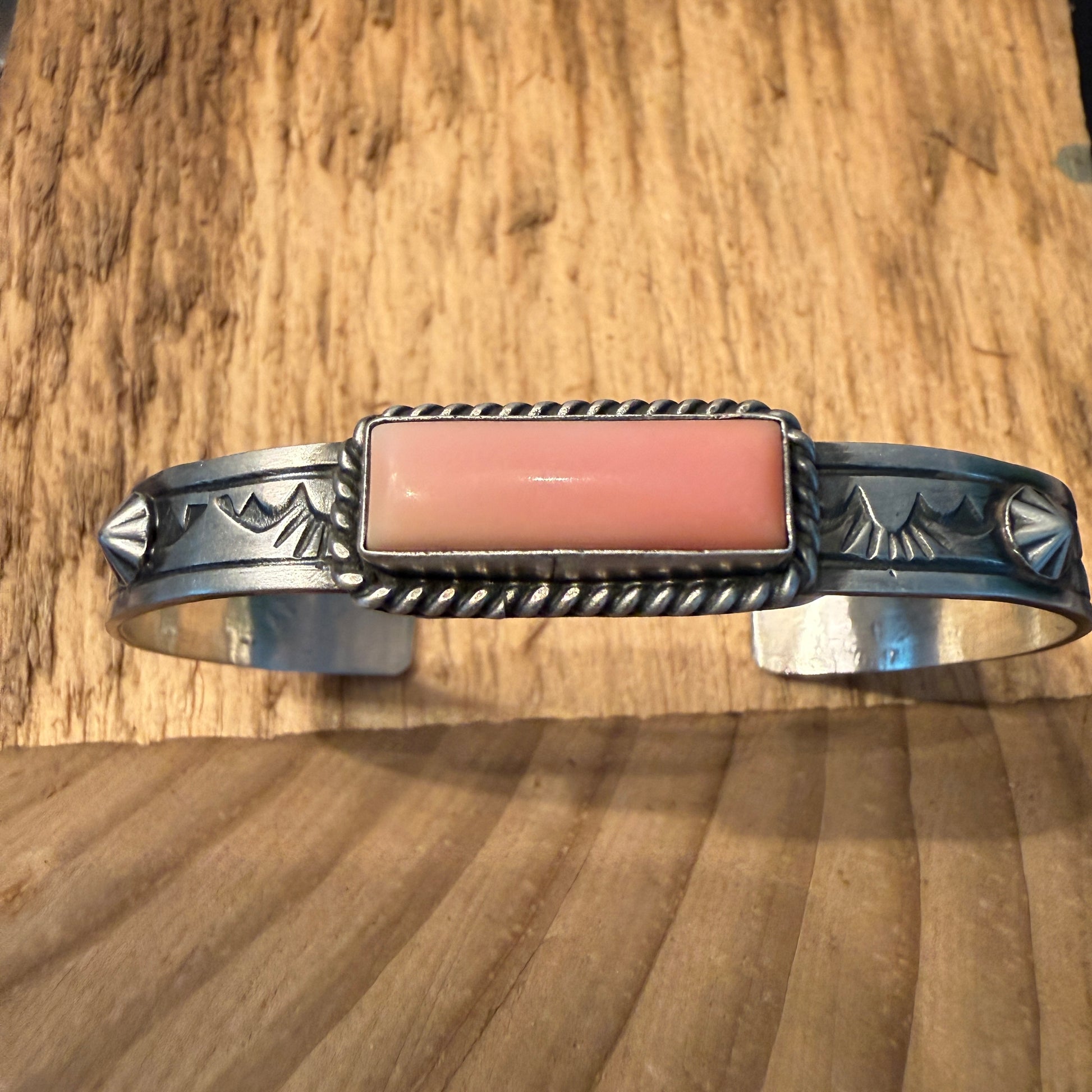 Rick Enriquez Signed Navajo Style Pink Conch Gemstone Cuff Bangle, Sterling Silver Wild West Boho