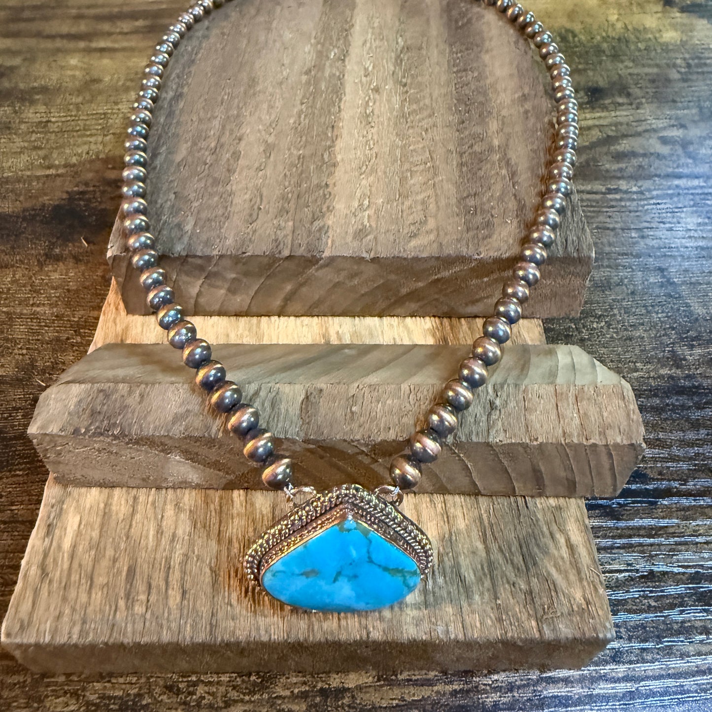 Kingman Turquoise Gemstone Genuine Copper Pearl Bead Necklace 18 Inch Wild West Boho