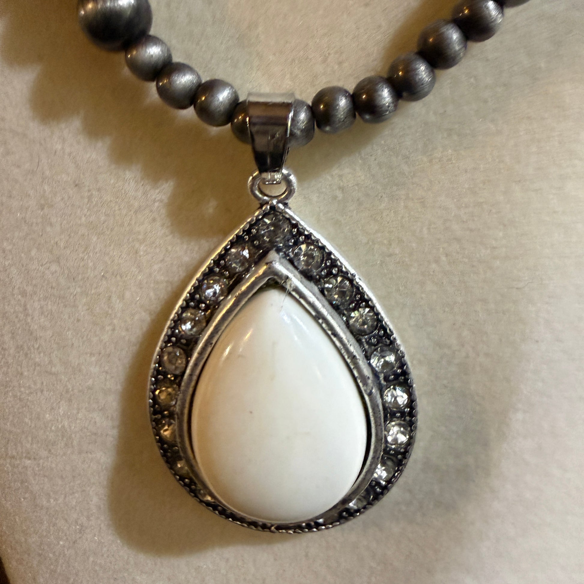 Handcrafted Navajo Style Crystal White Turquoise Necklace 16 to 21 Inches Extender Wild West Boho