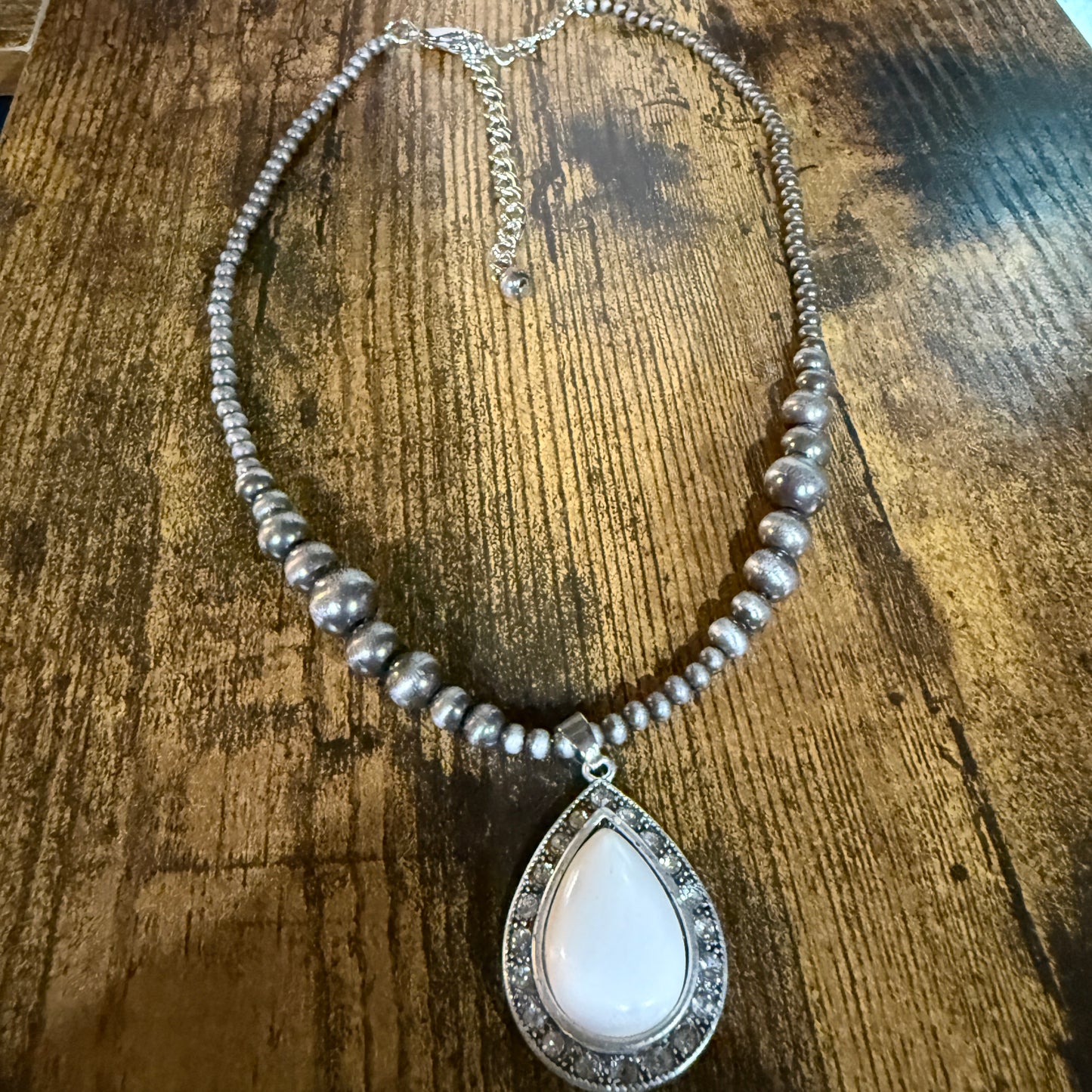 Handcrafted Navajo Style Crystal White Turquoise Necklace 16 to 21 Inches Extender Wild West Boho