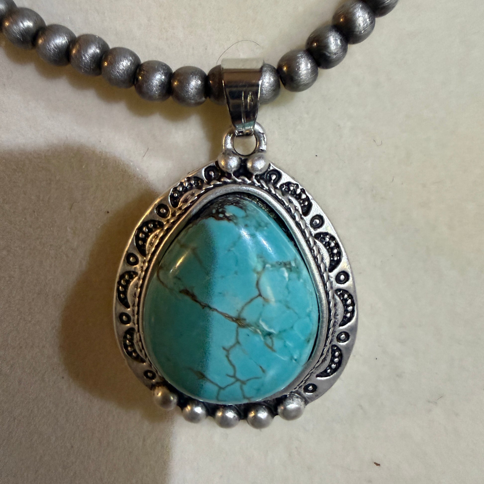 Navajo Style Turquoise Pendant Necklace 4mm Bead Silver Tone Chain Wild West Boho