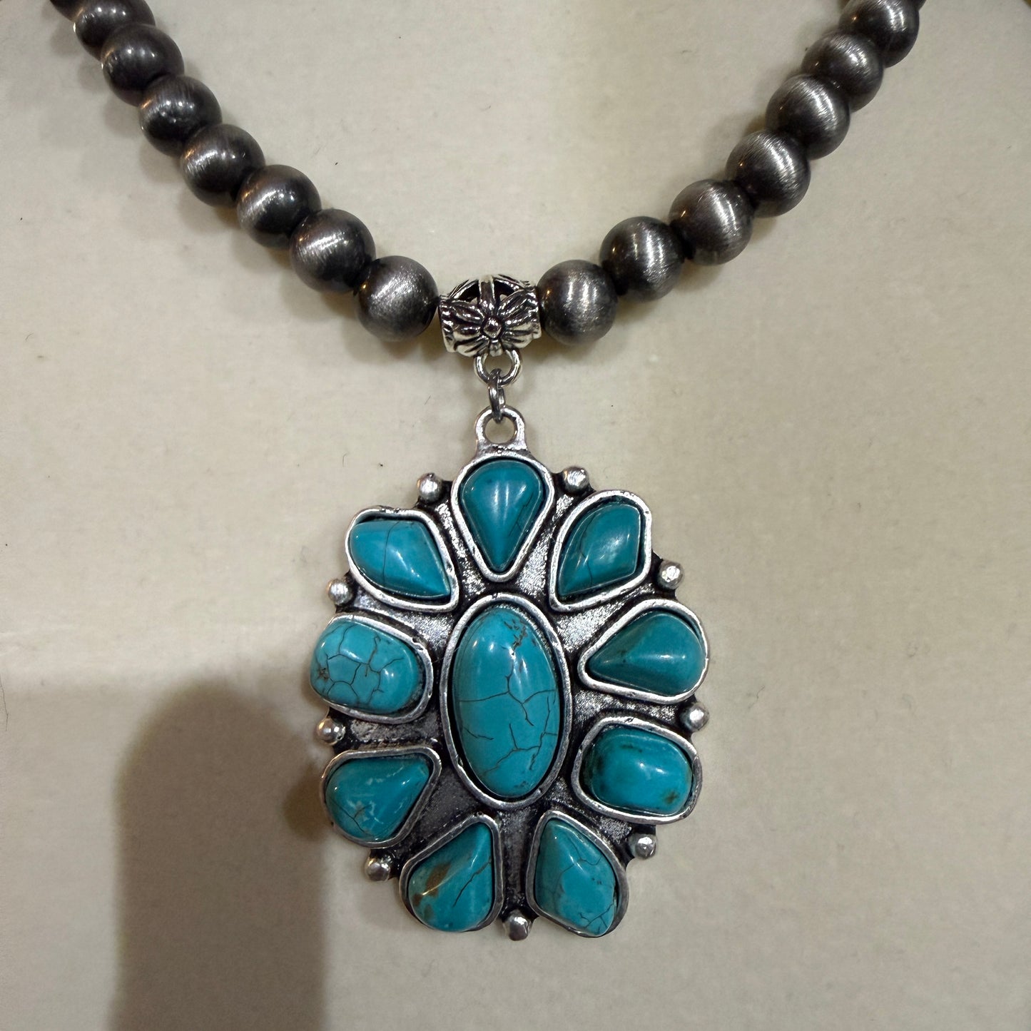 Handmade Navajo Style Turquoise Cluster Pendant 8mm Bead Necklace Wild West Boho