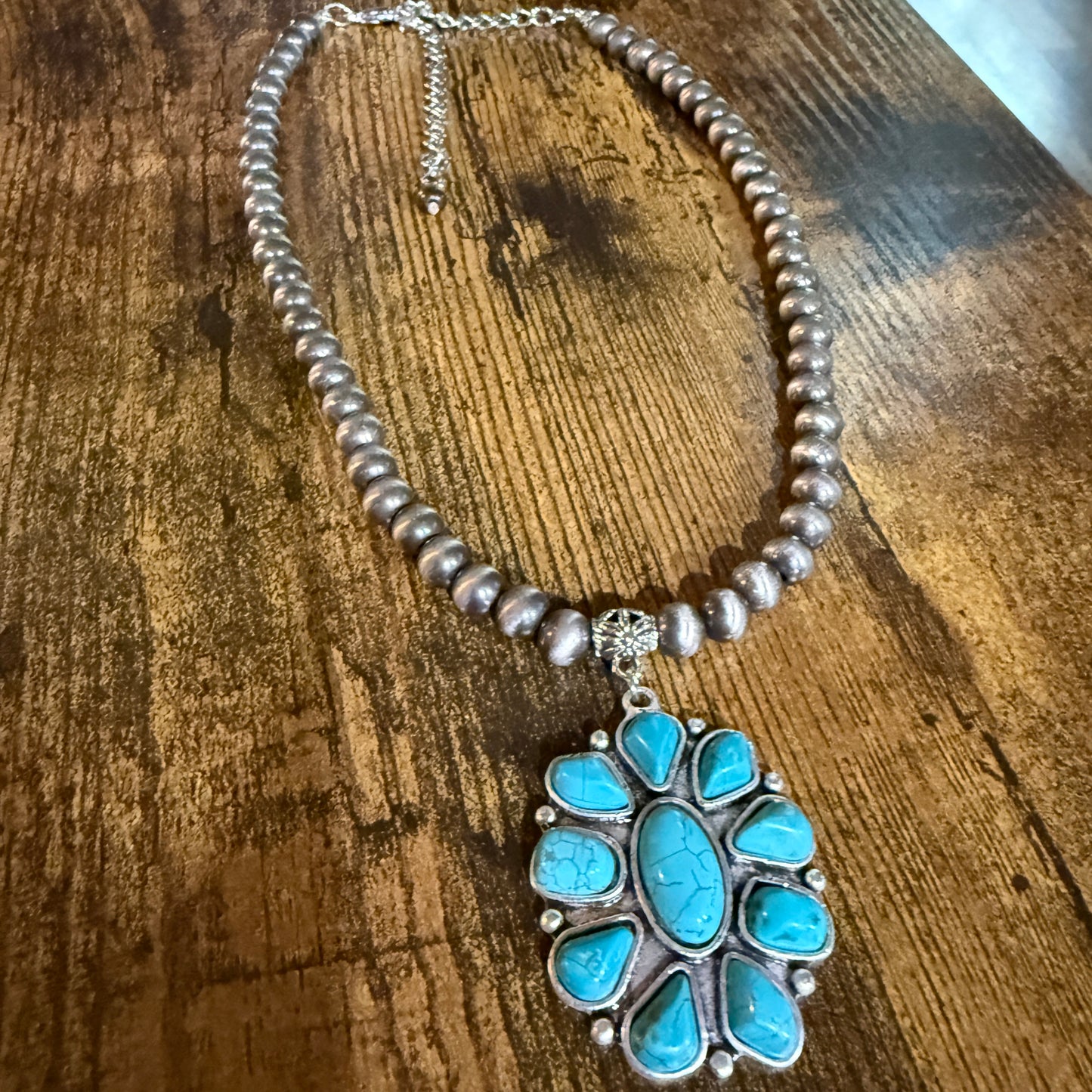 Handmade Navajo Style Turquoise Cluster Pendant 8mm Bead Necklace Wild West Boho