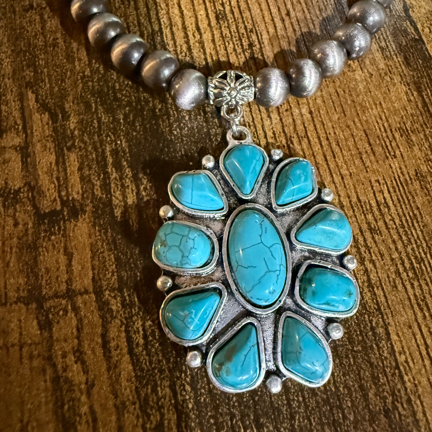 Handmade Navajo Style Turquoise Cluster Pendant 8mm Bead Necklace Wild West Boho