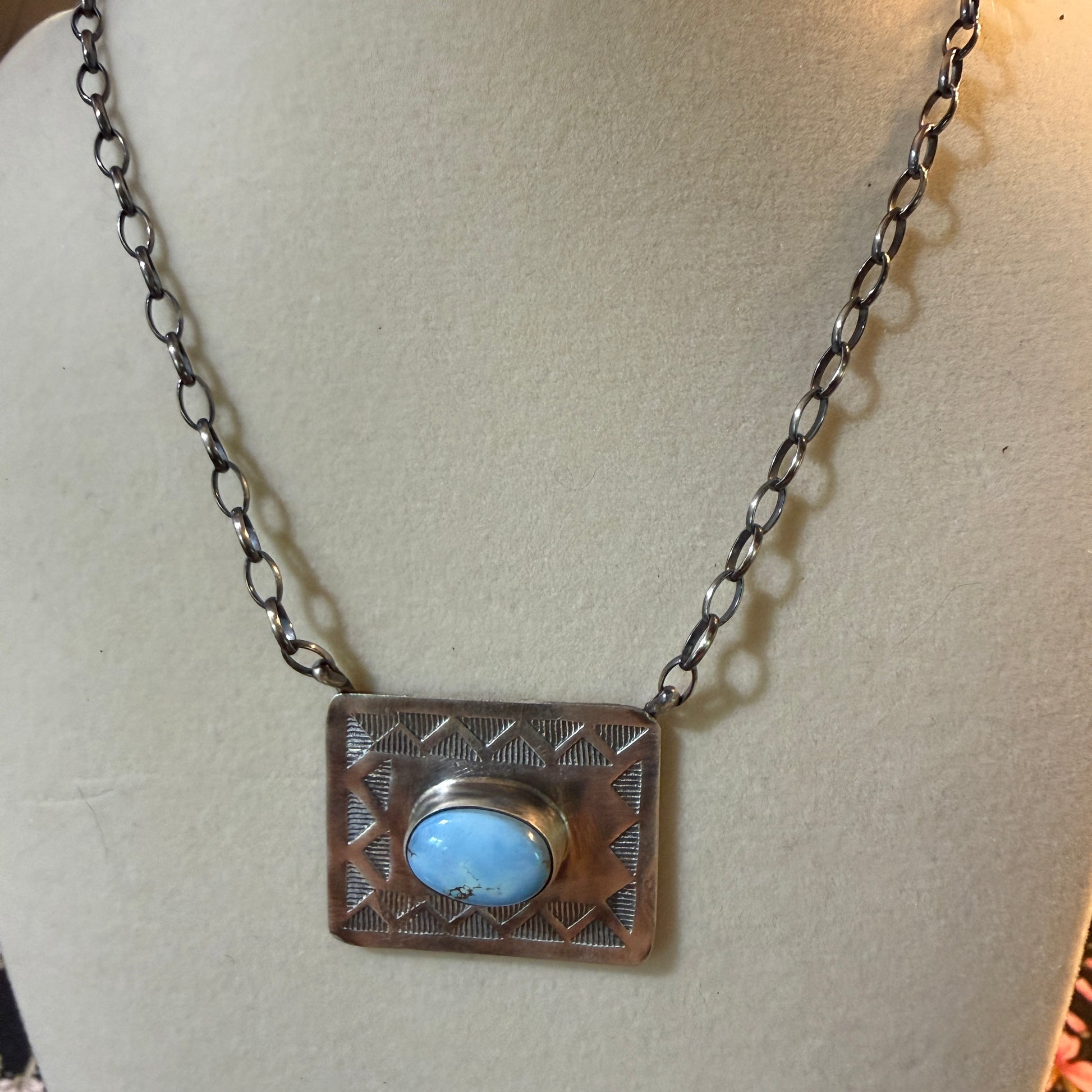 Designer John Tillie Navajo Style Necklace Sterling Silver Kingman Turquoise 18 Inch Wild West Boho