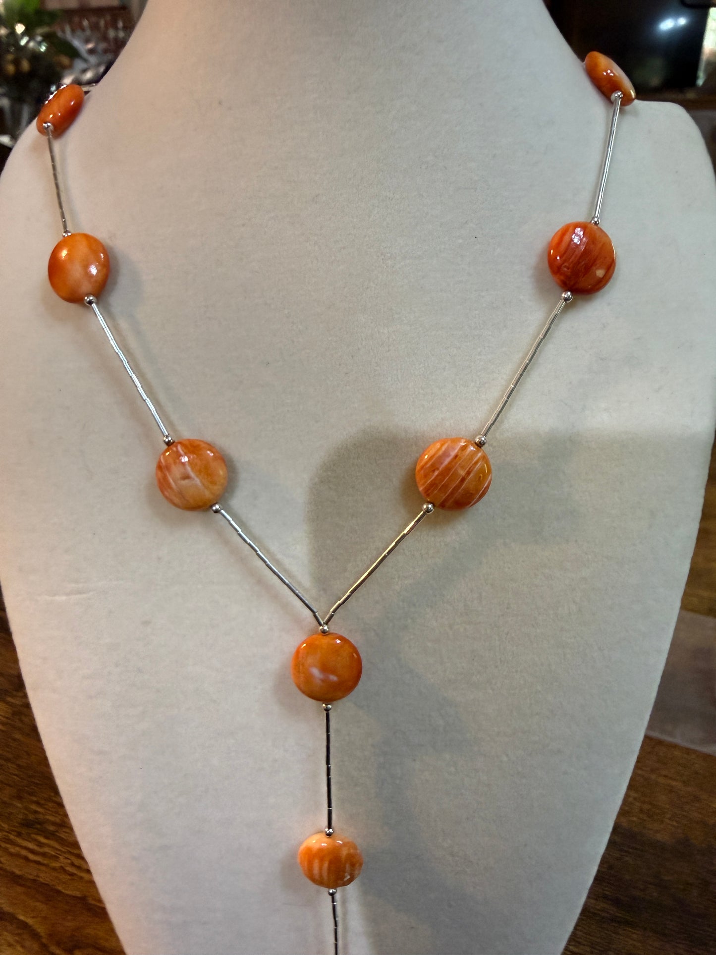Navajo Style Spiny Oyster Gemstone Liquid Silver Lariat Necklace Sterling Silver Wild West Boho