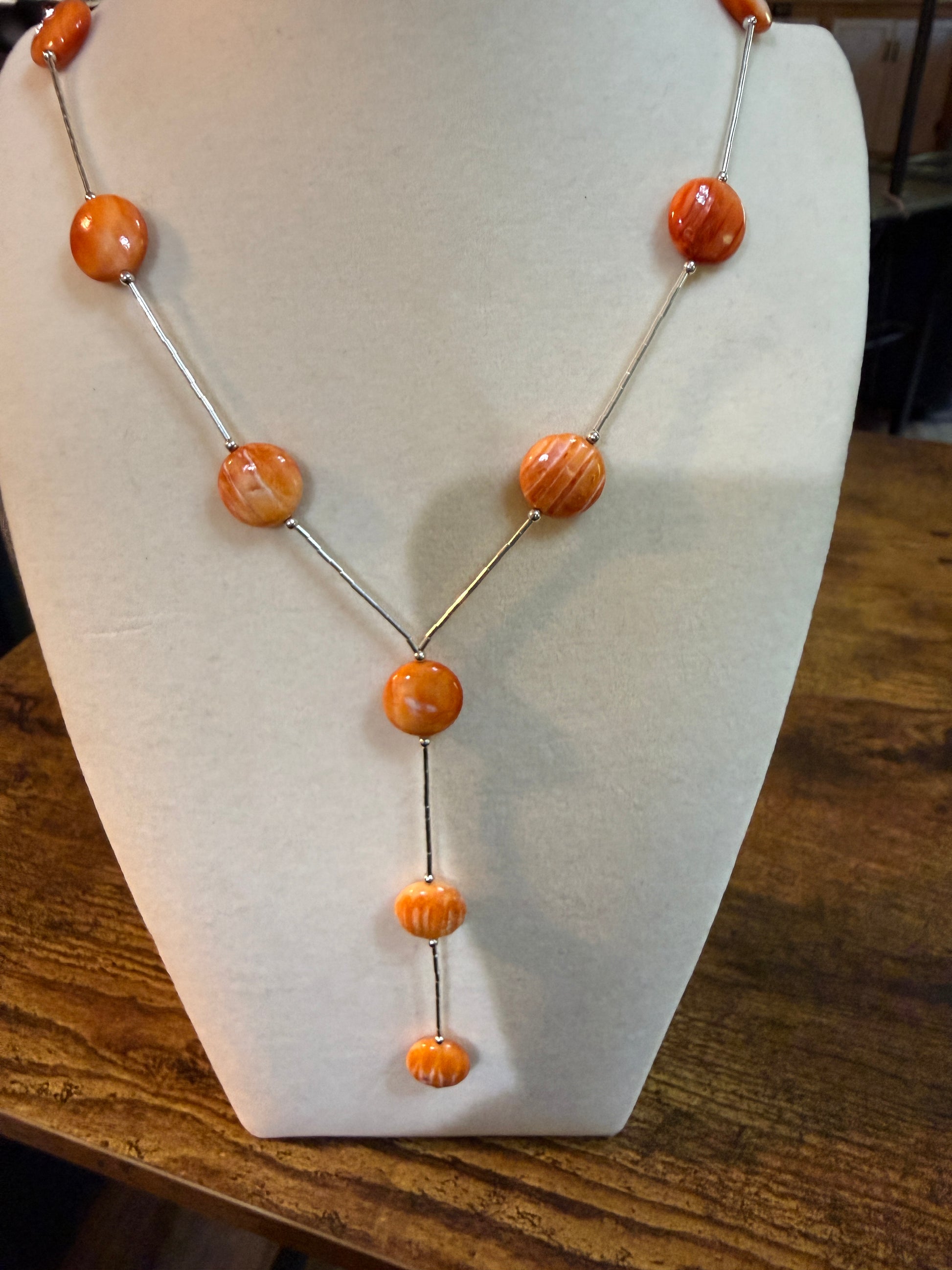 Navajo Style Spiny Oyster Gemstone Liquid Silver Lariat Necklace Sterling Silver Wild West Boho
