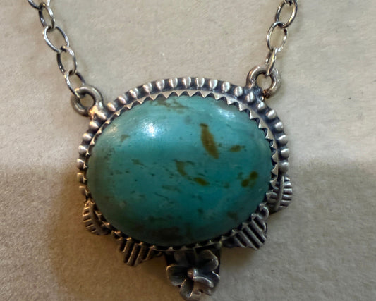 Navajo Style Kingman Turquoise Gemstone Necklace Sterling Silver 18 Inch Wild West Boho