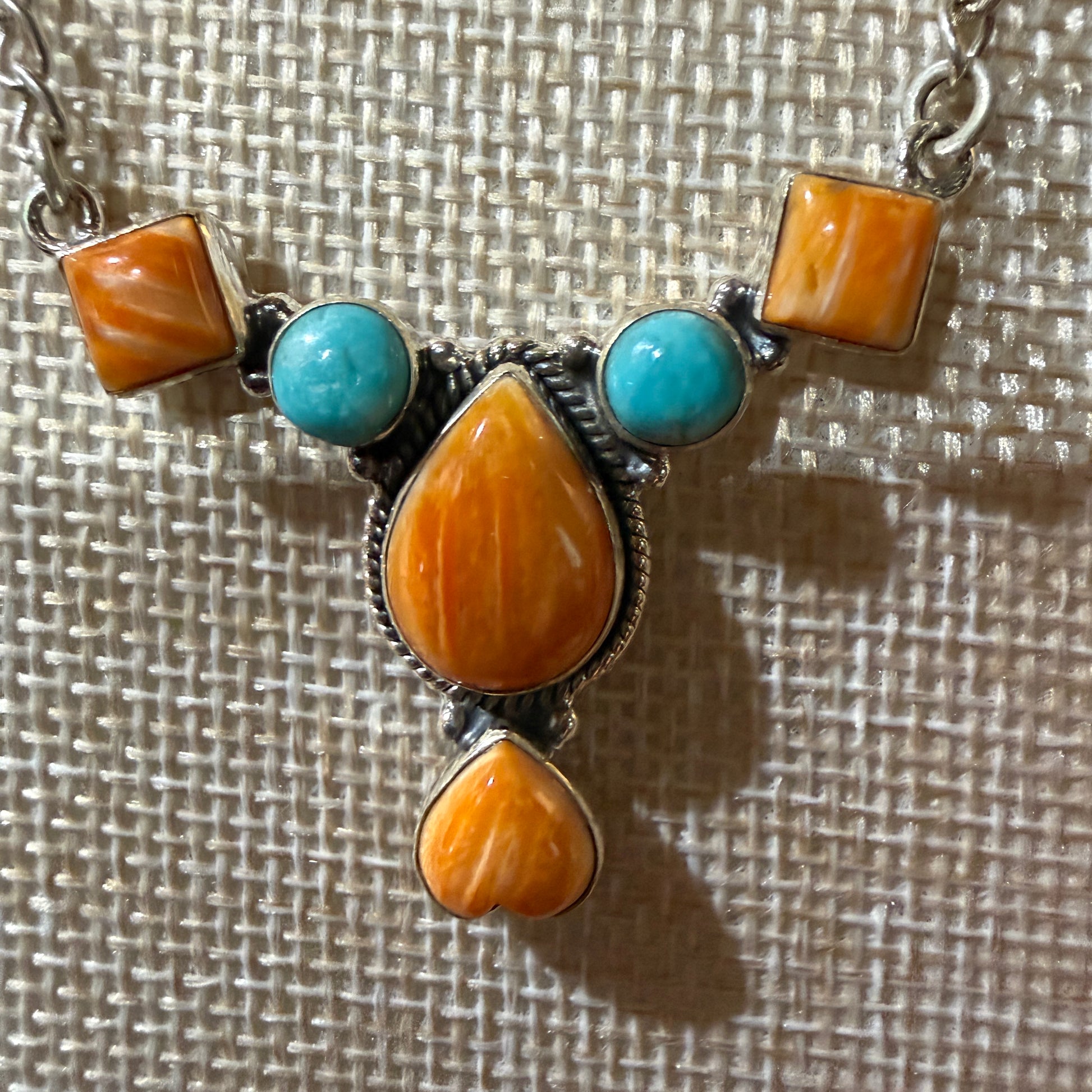Orange Spiny Oyster Kingman Turquoise Gemstone Necklace 18 Inch Chain Wild West Boho