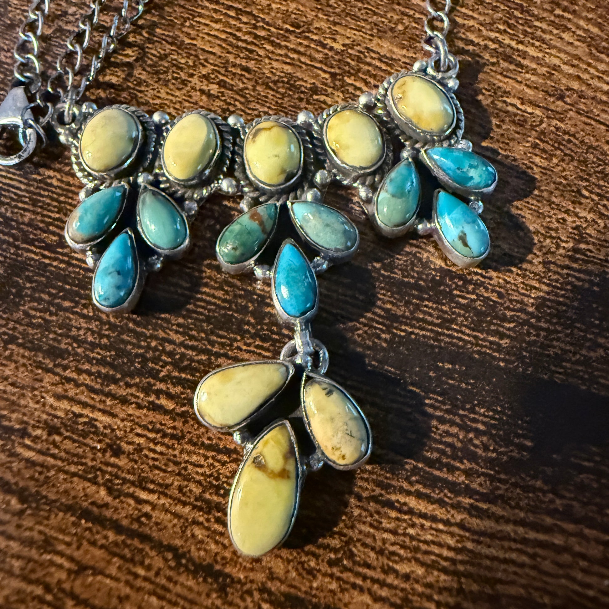 Palomino Kingman Turquoise Gemstone Necklace In Sterling Silver 18 Inch Chain Wild West Boho