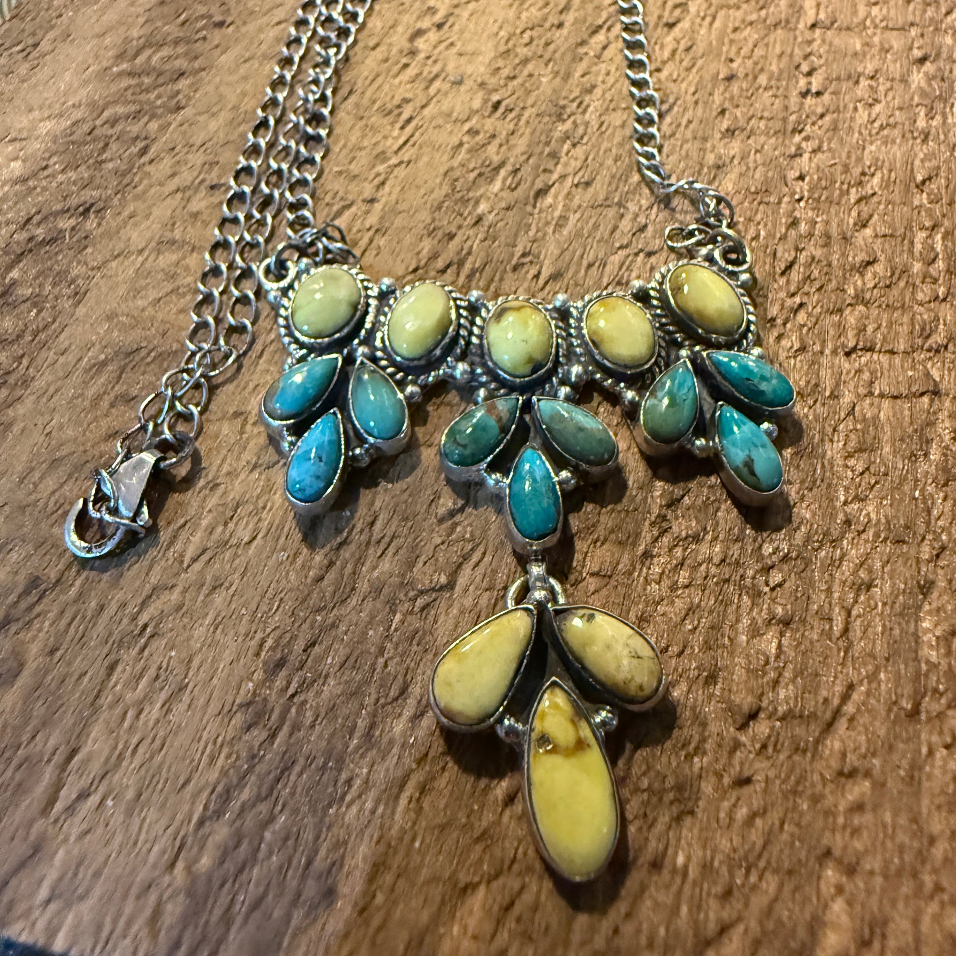 Palomino Kingman Turquoise Gemstone Necklace In Sterling Silver 18 Inch Chain Wild West Boho
