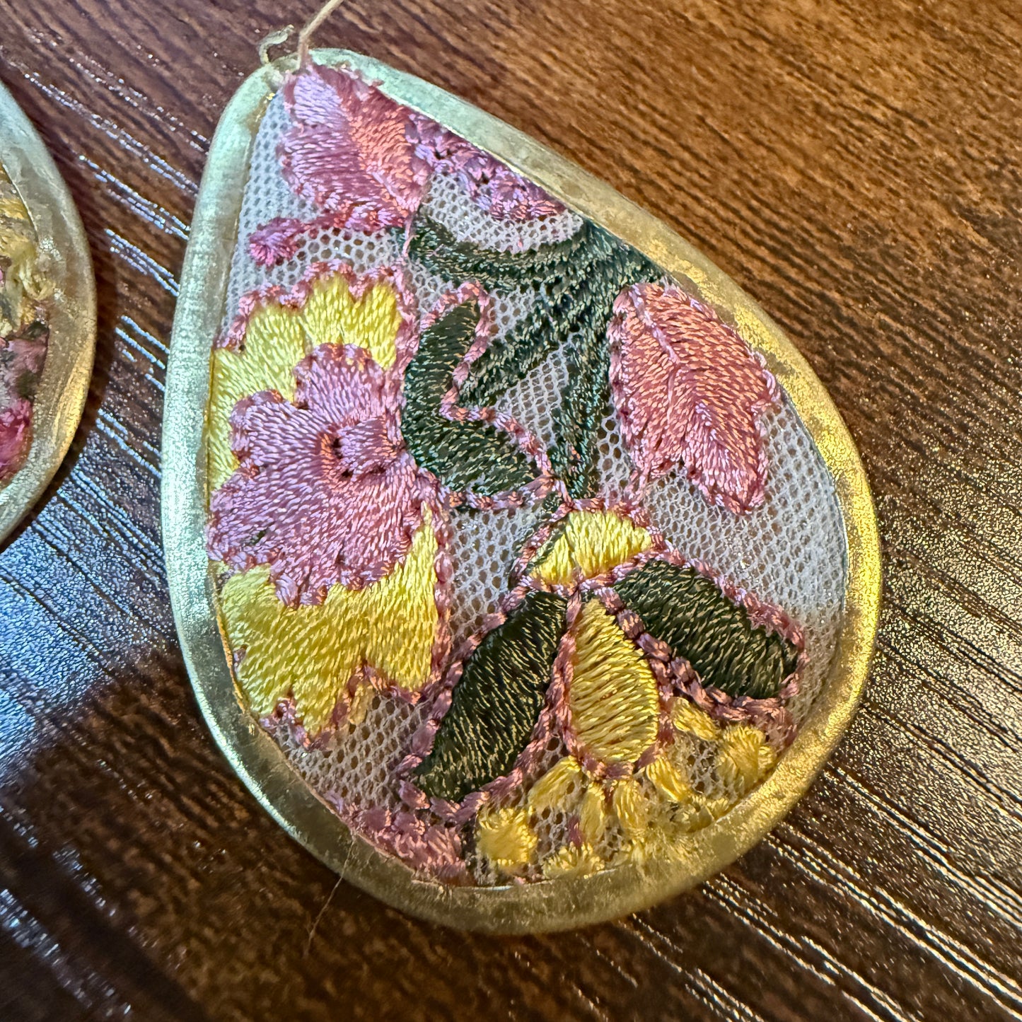 Pastel Embroidered Floral Drop Earrings Gold Tone Teardrop Wild West Boho