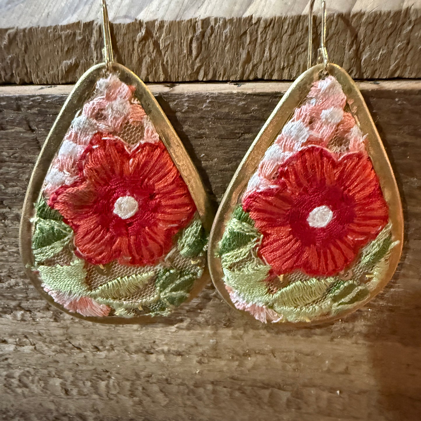 Red Rose Floral Embroidery Wire Earrings Gold Tone Teardrop Wild West Boho