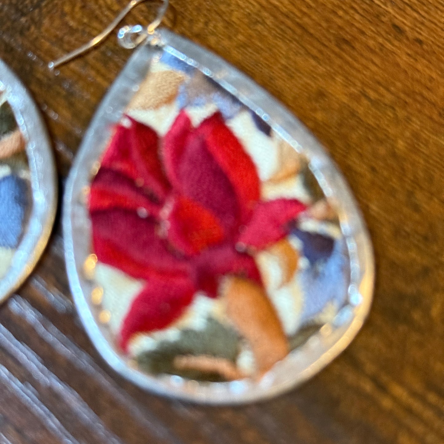 Luxurious Red Flower Embroidered Teardrop Silver Tone Wire Earring Wild West Boho