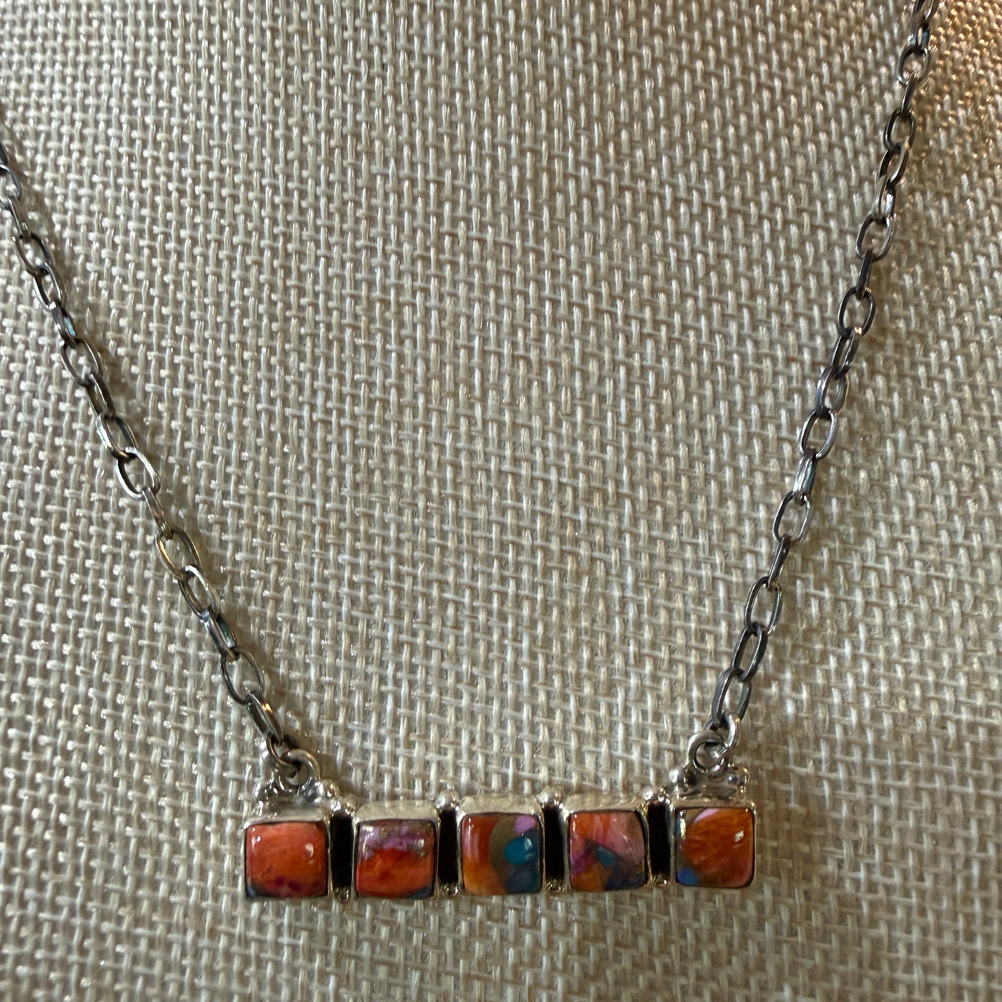 Navajo Inspired Spiny Oyster Bar Necklace Sterling Silver 18 Inch Chain Wild West Boho