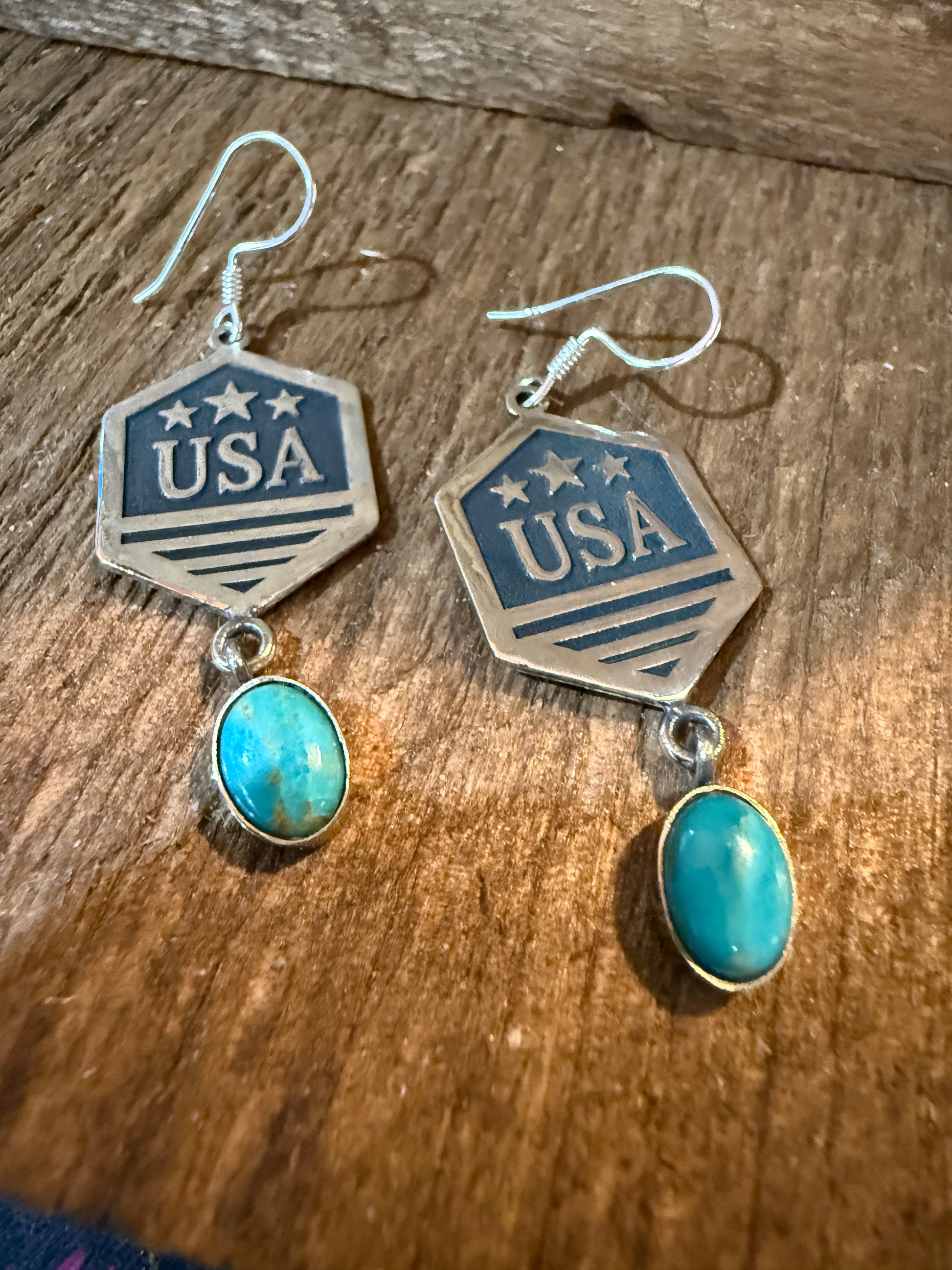 USA America Patriots Kingman Turquoise Sterling Silver Wire Drop Earrings 2 Inch Wild West Boho