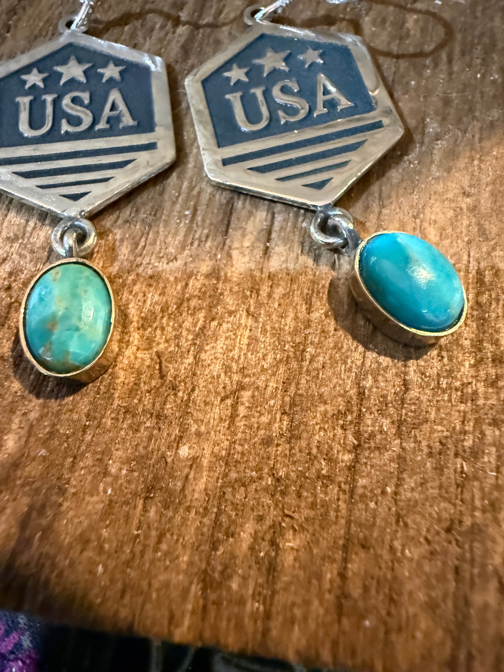 USA America Patriots Kingman Turquoise Sterling Silver Wire Drop Earrings 2 Inch Wild West Boho