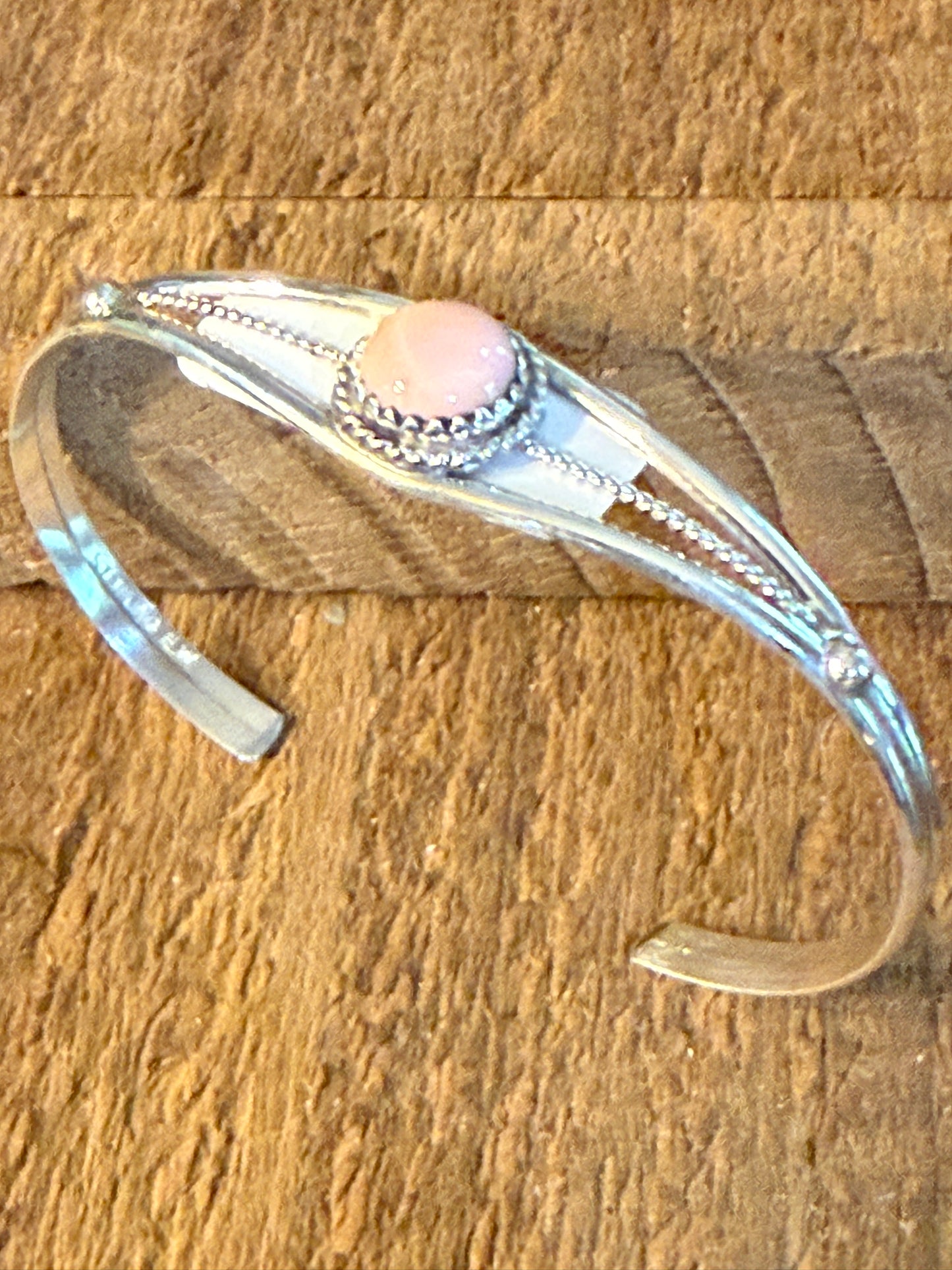 Ester White Navajo Handmade Pink Conch Cuff Bangle in Sterling Silver Size Small Silver Elegant