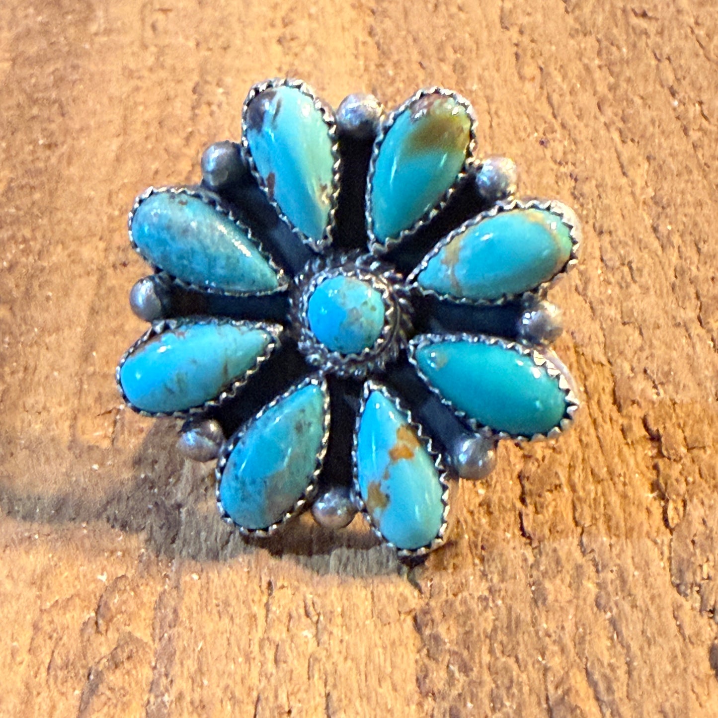 T. Smith Native Signed Mohave Turquoise Cluster Ring, Adjustable, 1.5 Inch Diameter Wild West Boho