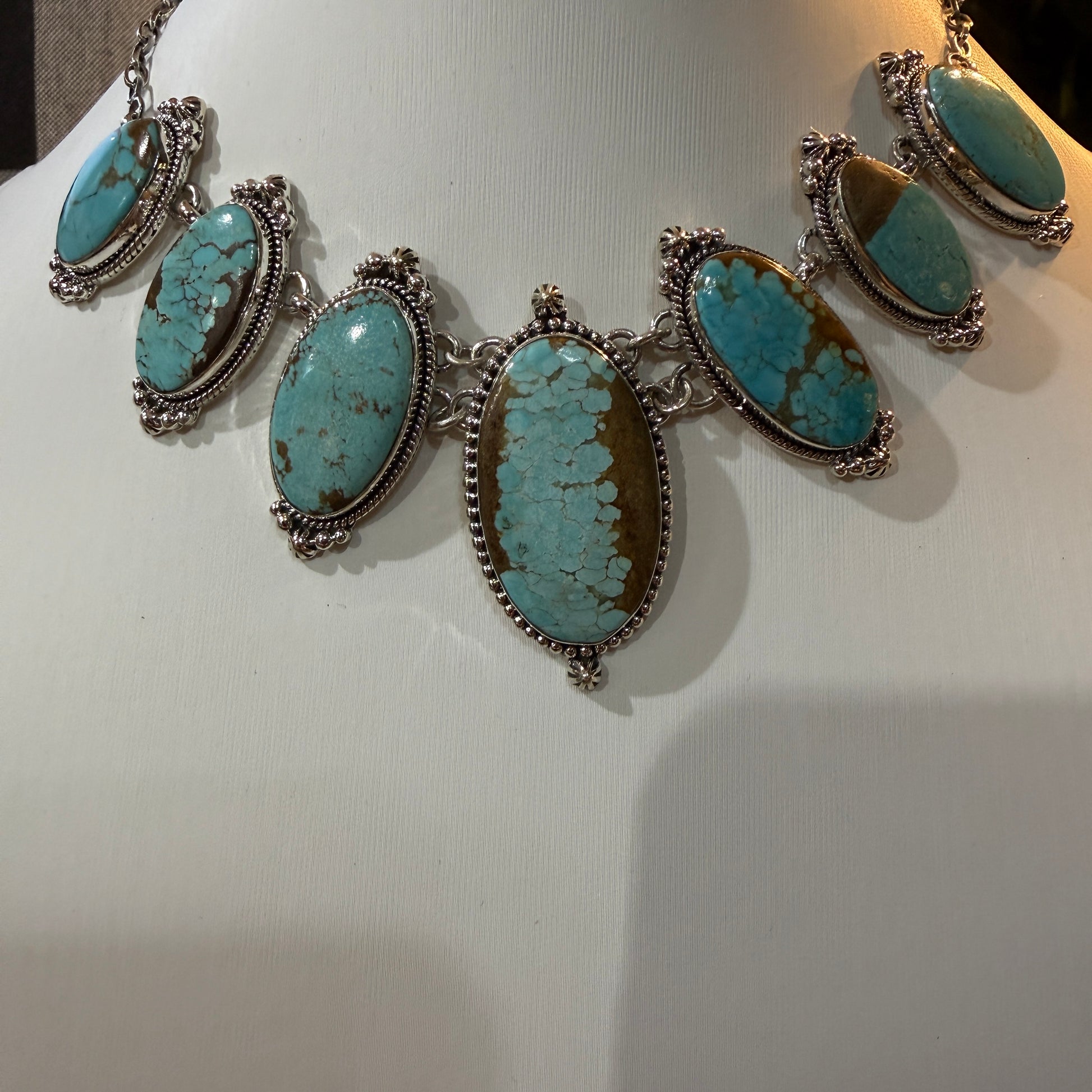 Stunning Number 8 Mine Turquoise Choker Necklace, Sterling Silver, 18 Inch Chain Wild West Boho