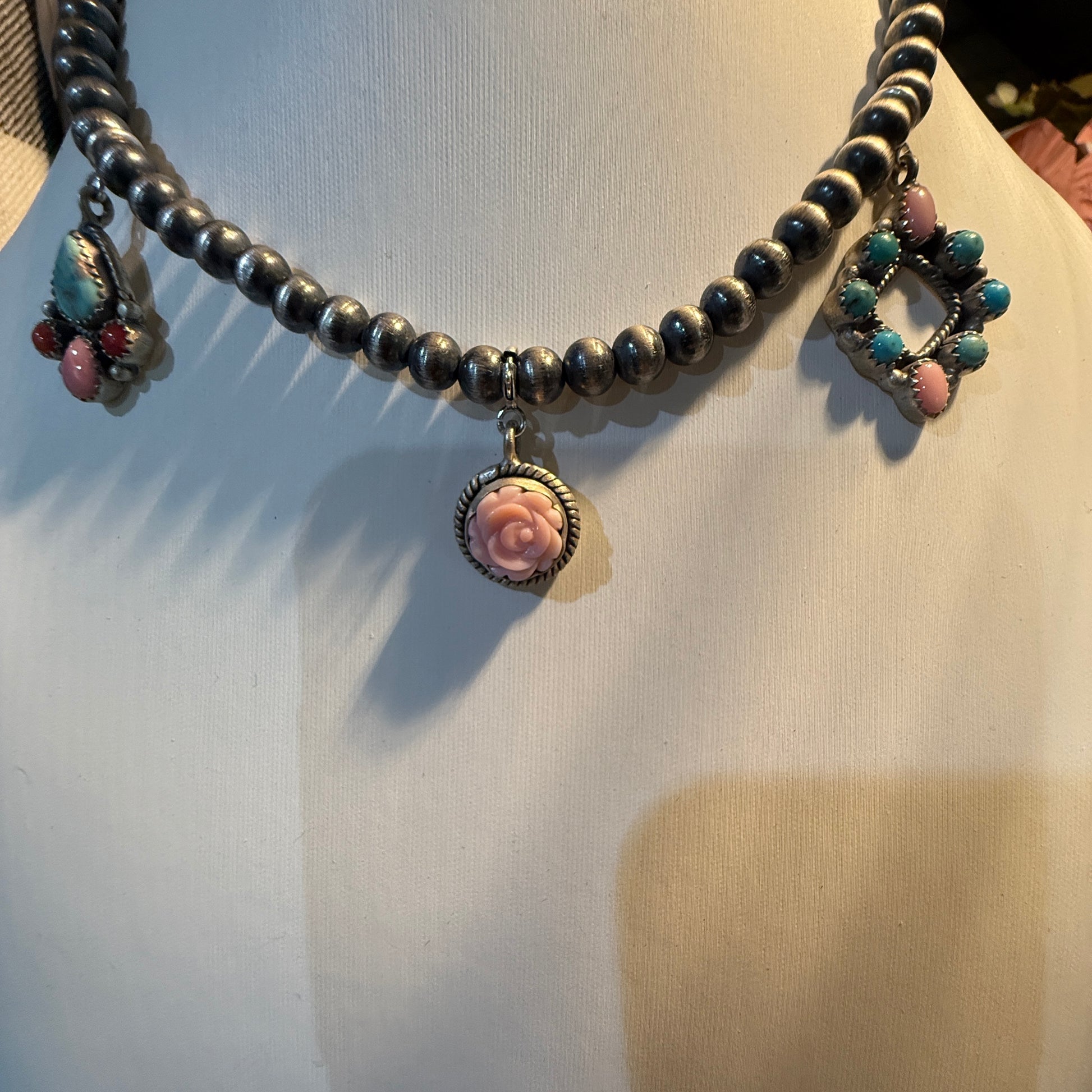 Queen Pink Conch And Kingman Turquoise Choker Necklace 14 Inch Desert Pearls Wild West Boho