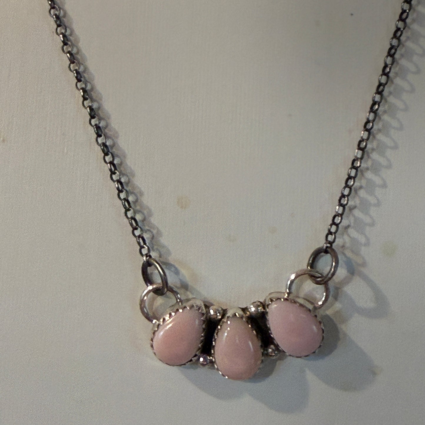 Pink Queen Conch Navajo Handmade Signed B Necklace in Sterling Silver,  16 Inch Wild West Boho